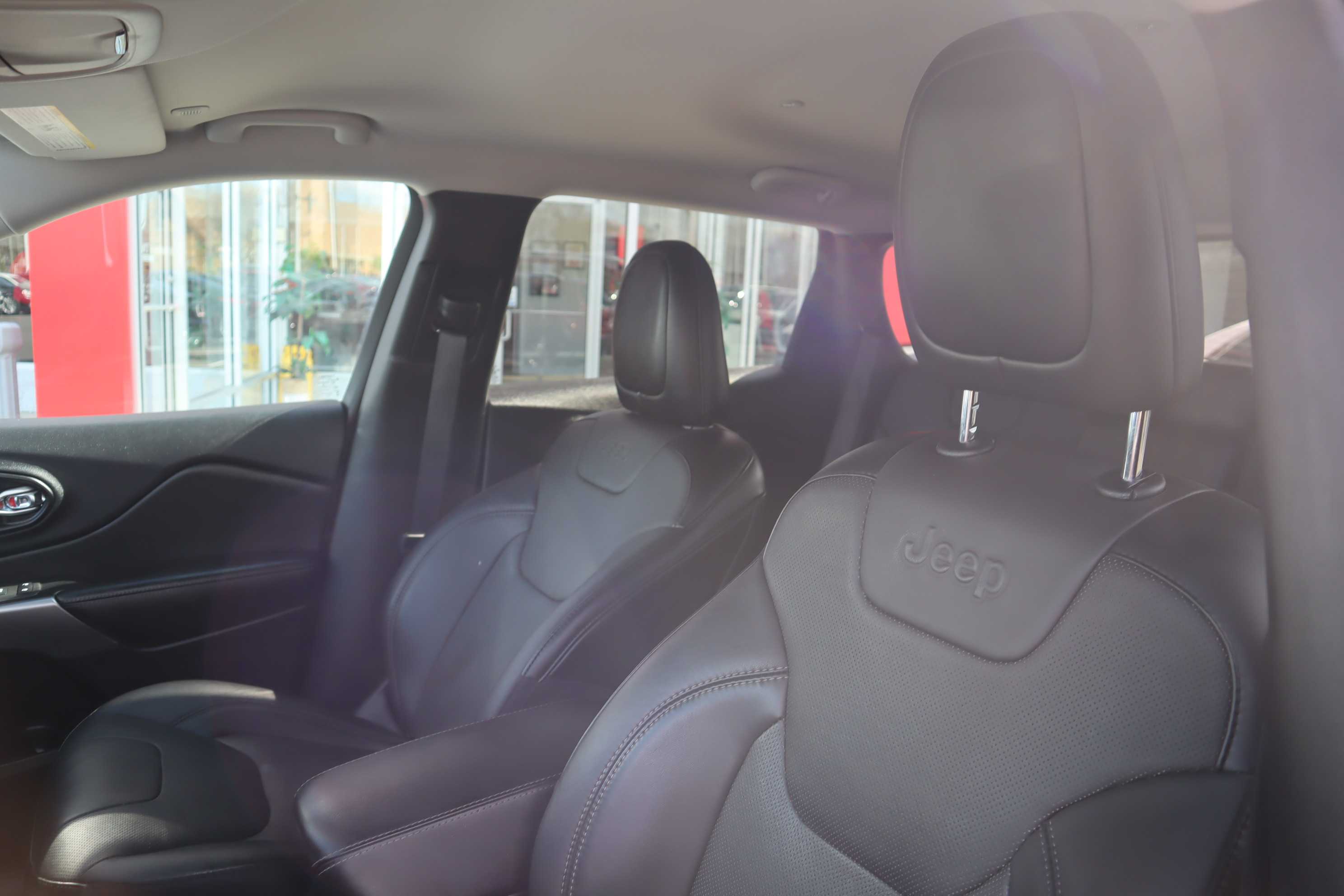 RED, 2021 JEEP CHEROKEE Thumnail Image 9