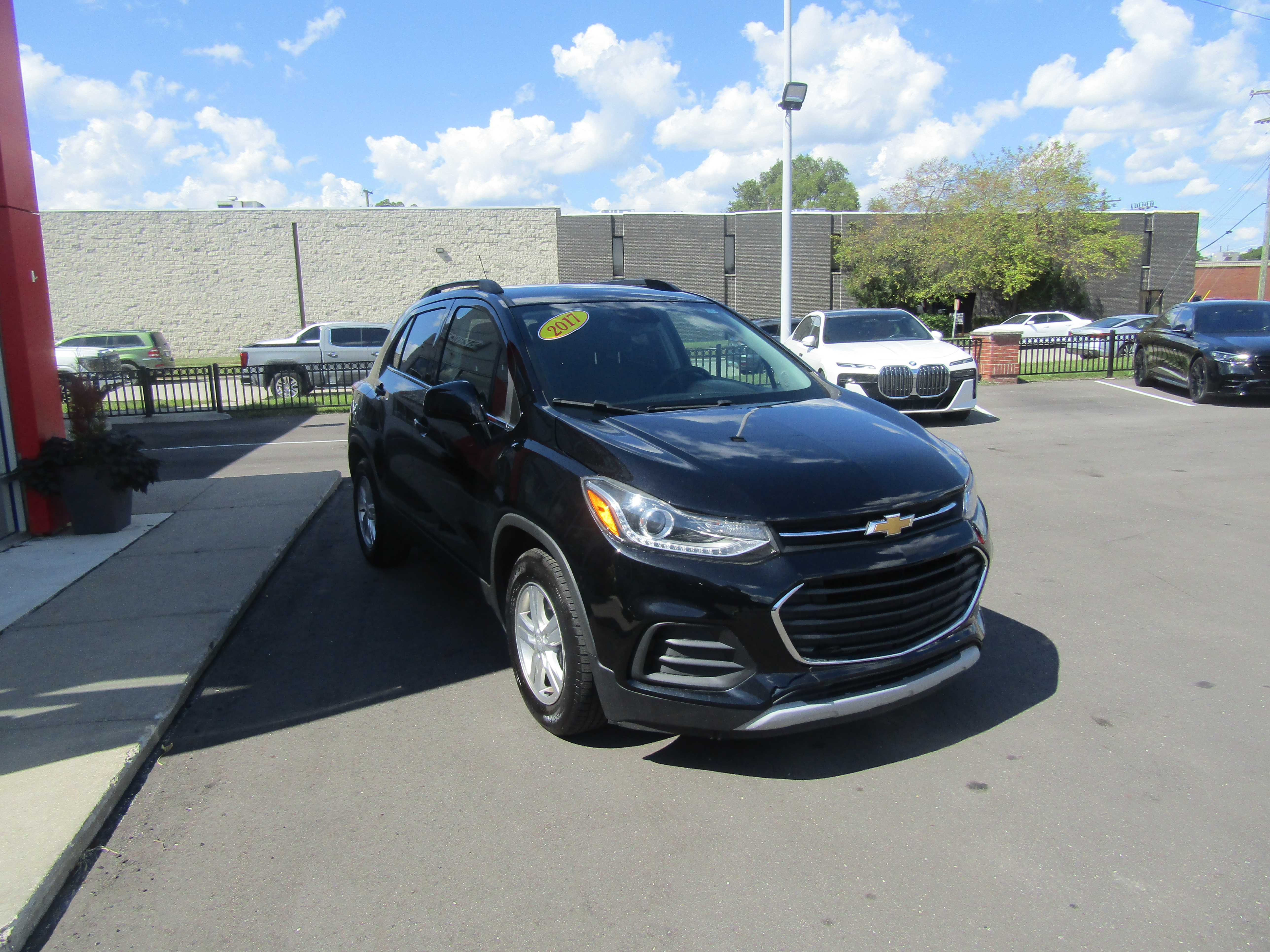 BLACK, 2017 CHEVROLET TRAX Thumnail Image 5