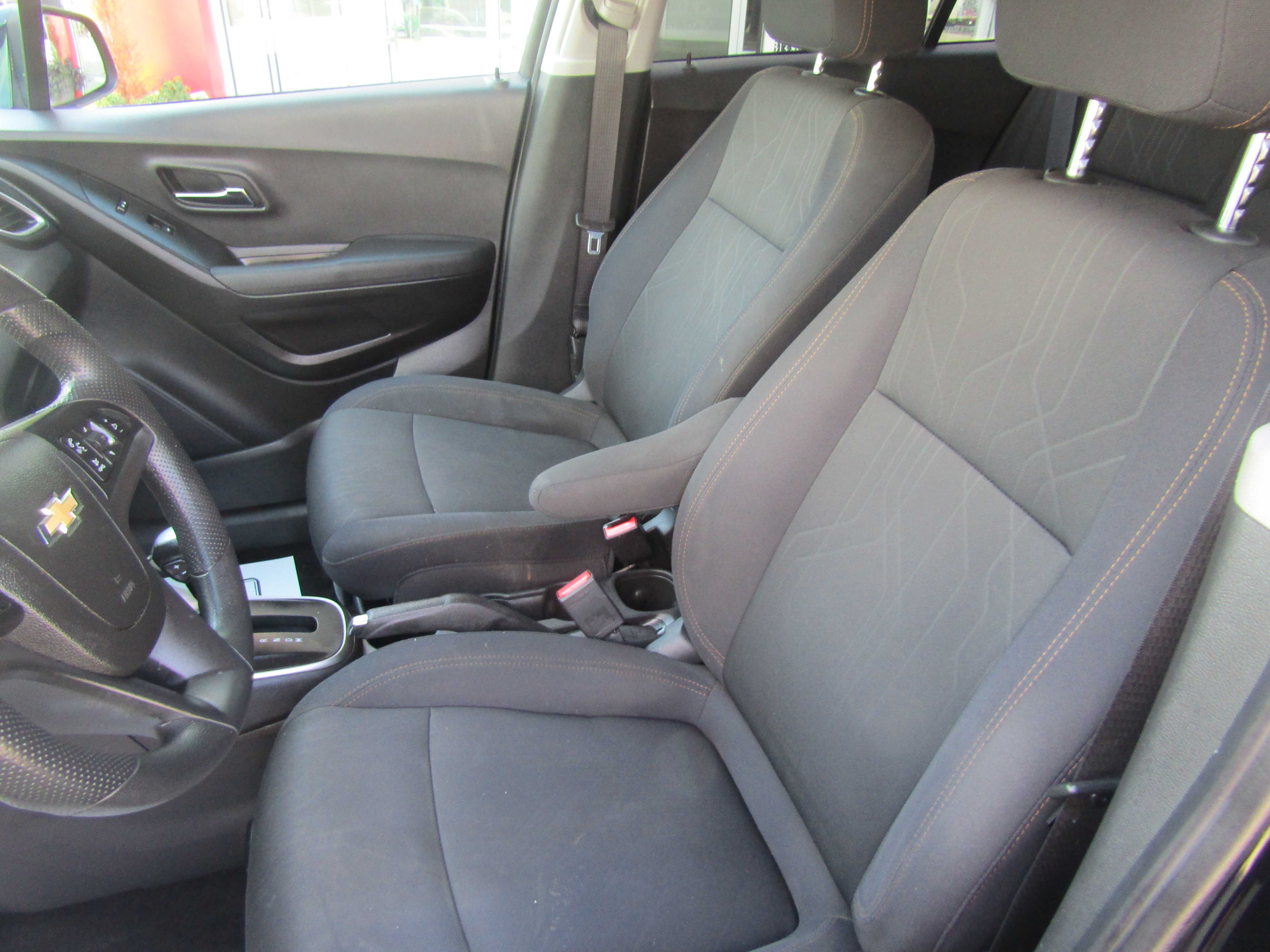 BLACK, 2017 CHEVROLET TRAX Thumnail Image 8