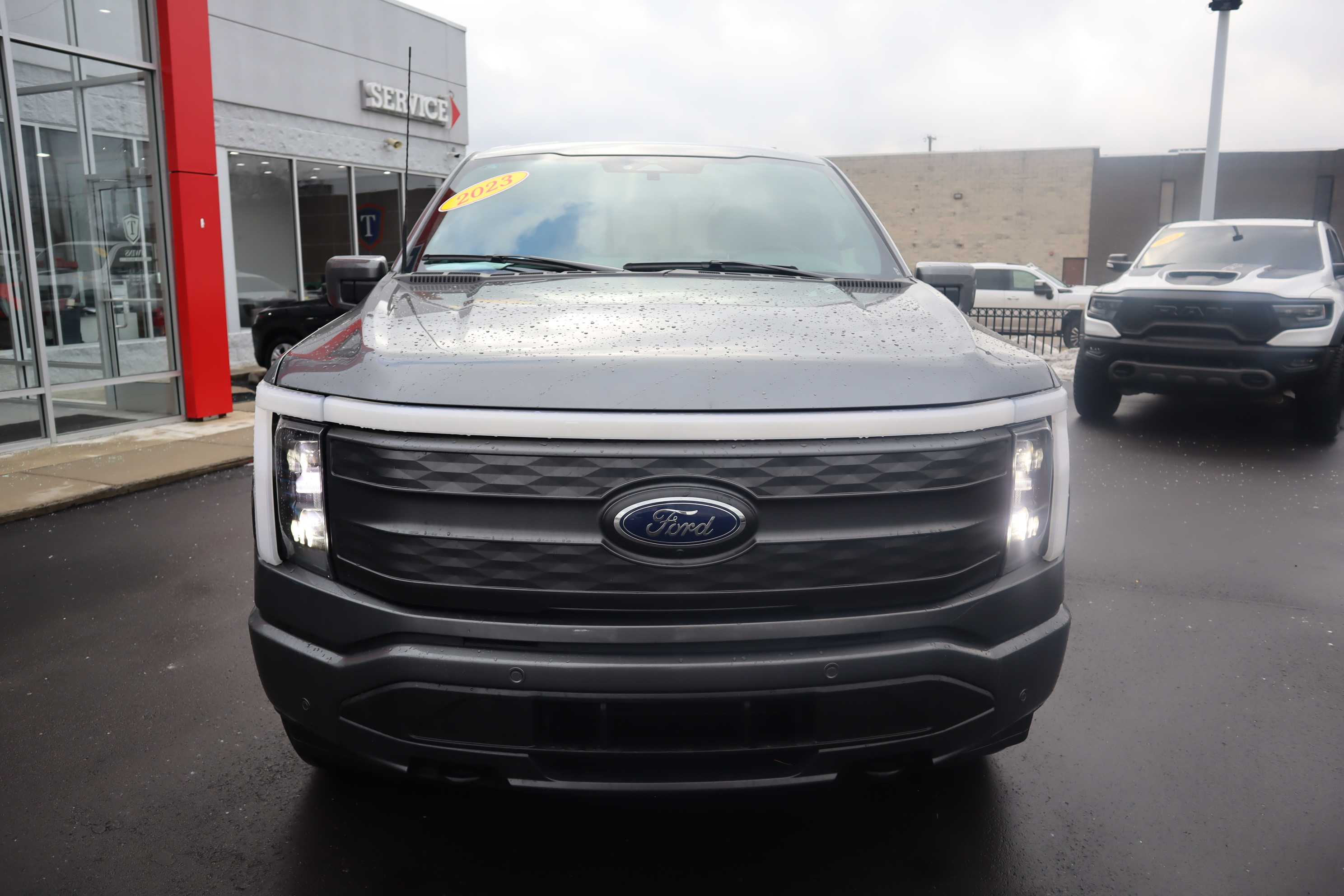 GRAY, 2023 FORD F150 LIGHTNING Thumnail Image 13