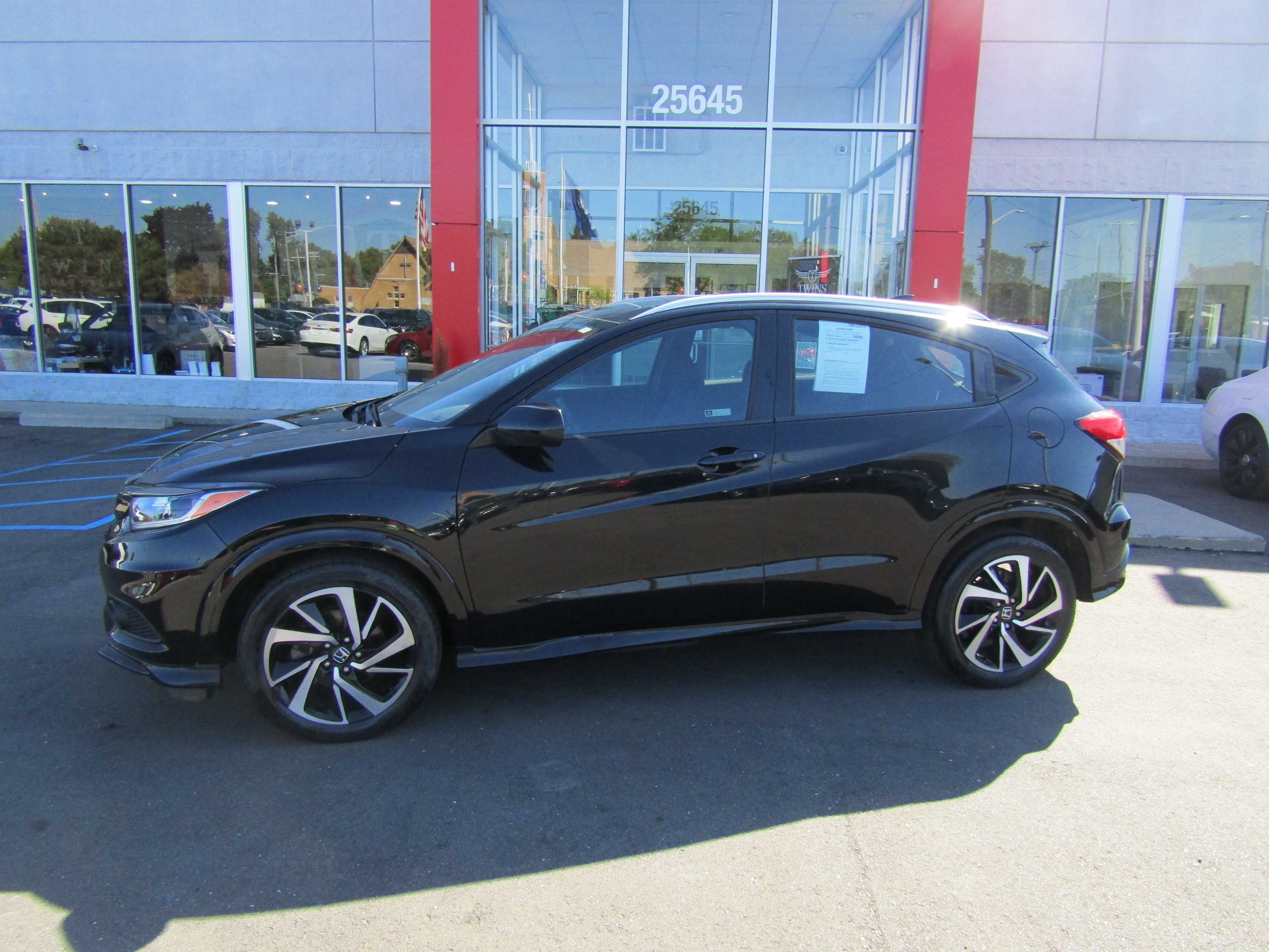 BLACK, 2020 HONDA HR-V Thumnail Image 2