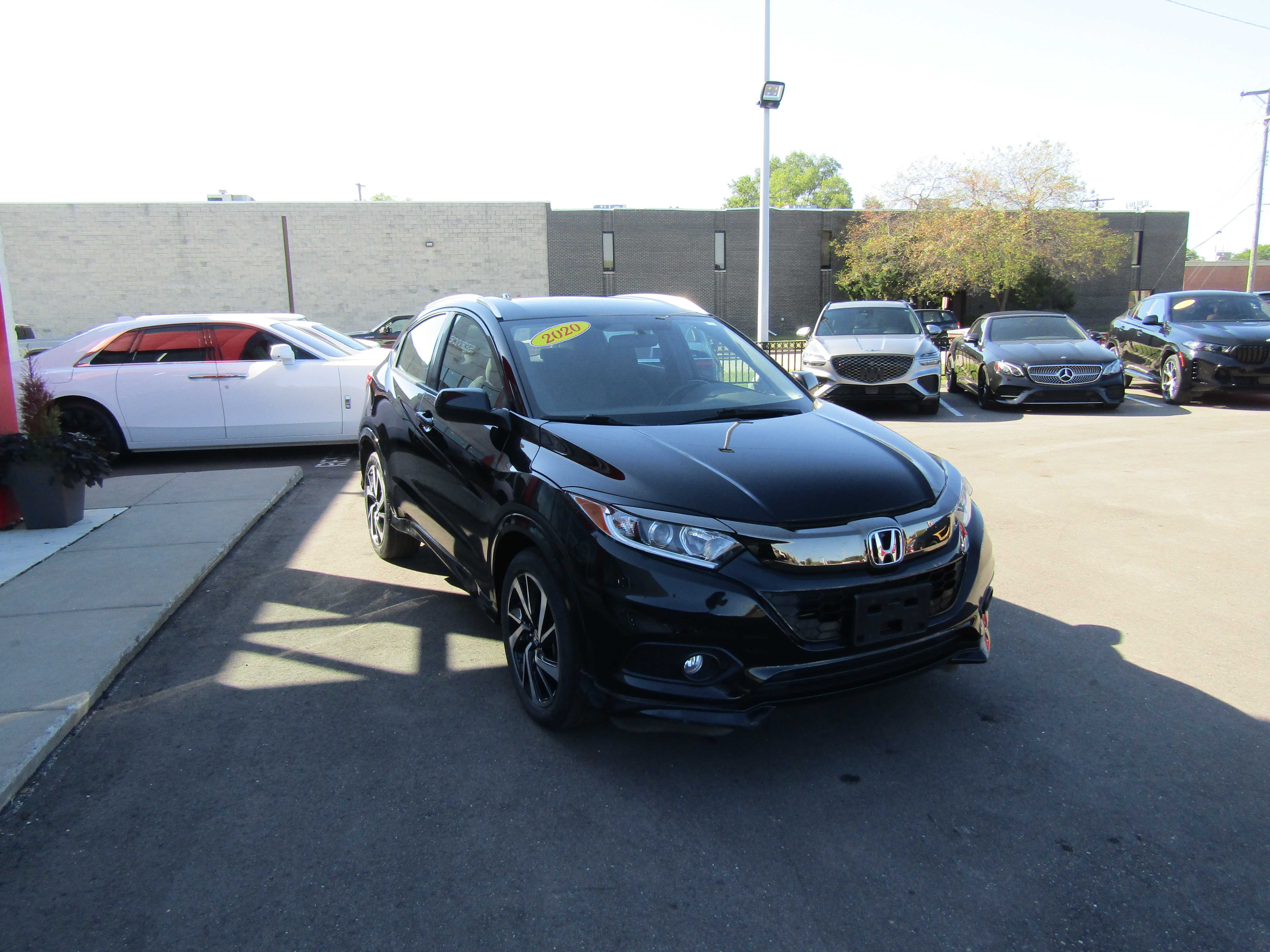 BLACK, 2020 HONDA HR-V Thumnail Image 5