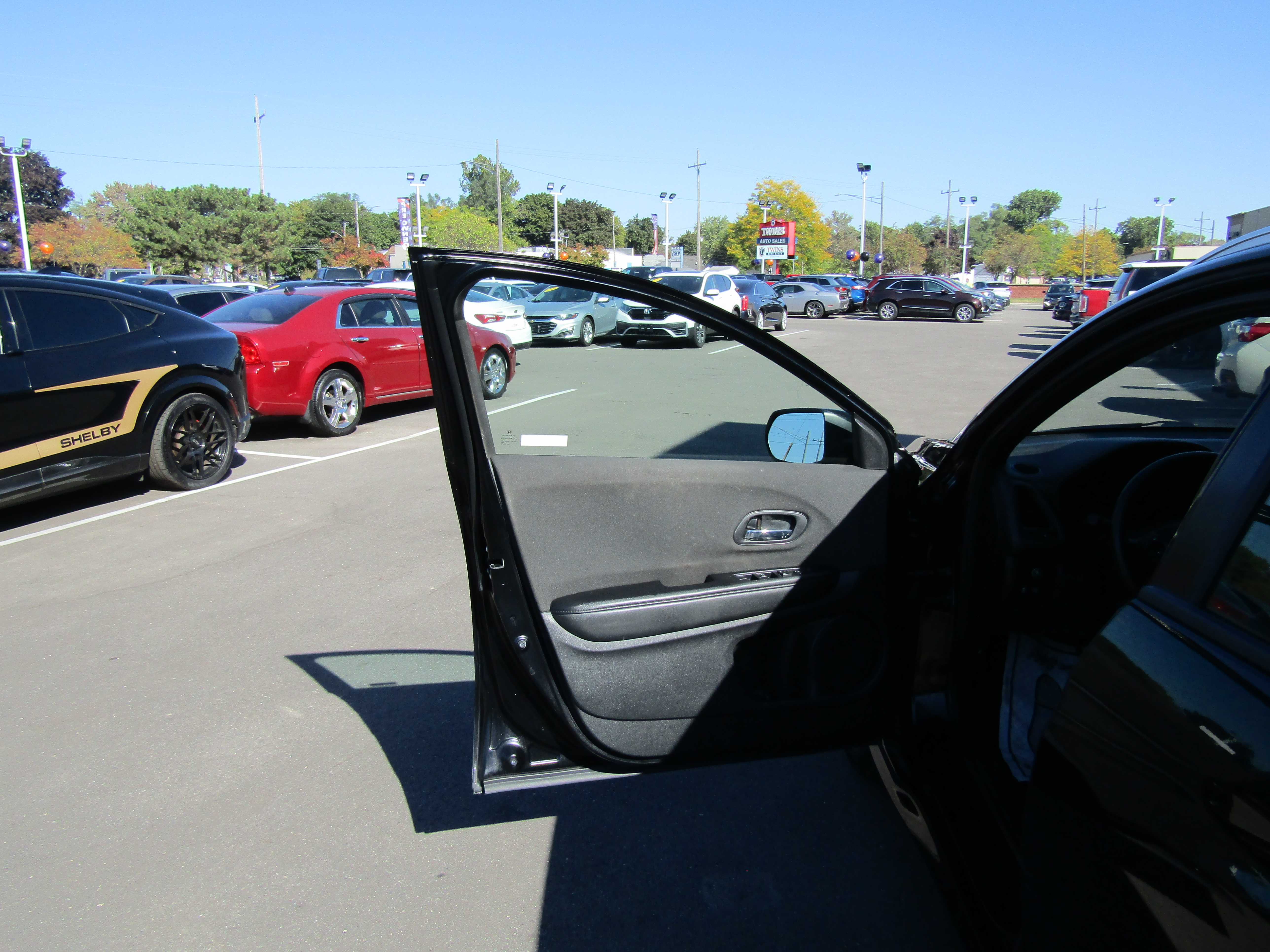 BLACK, 2020 HONDA HR-V Thumnail Image 7