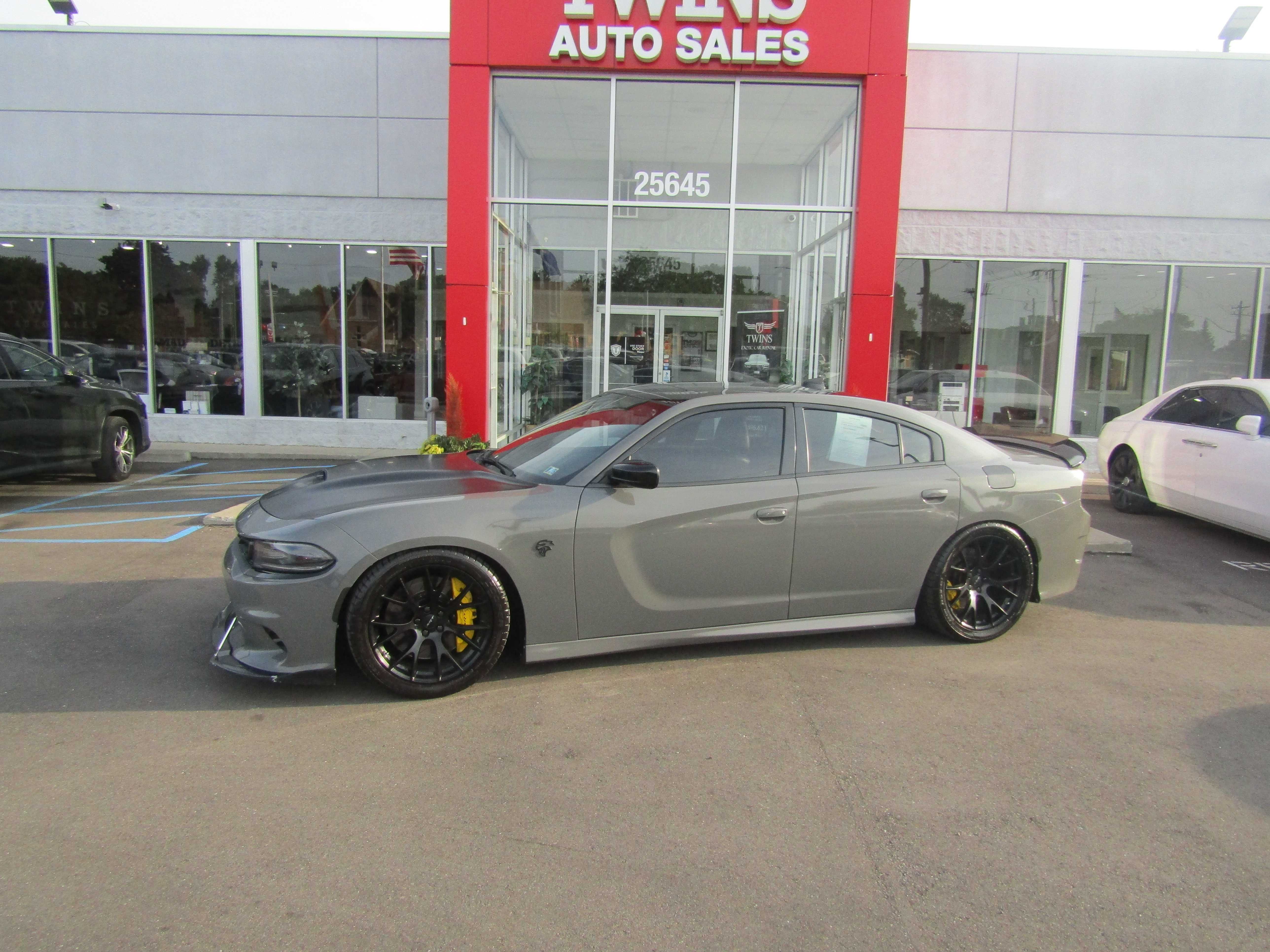 GRAY, 2018 DODGE CHARGER Thumnail Image 2