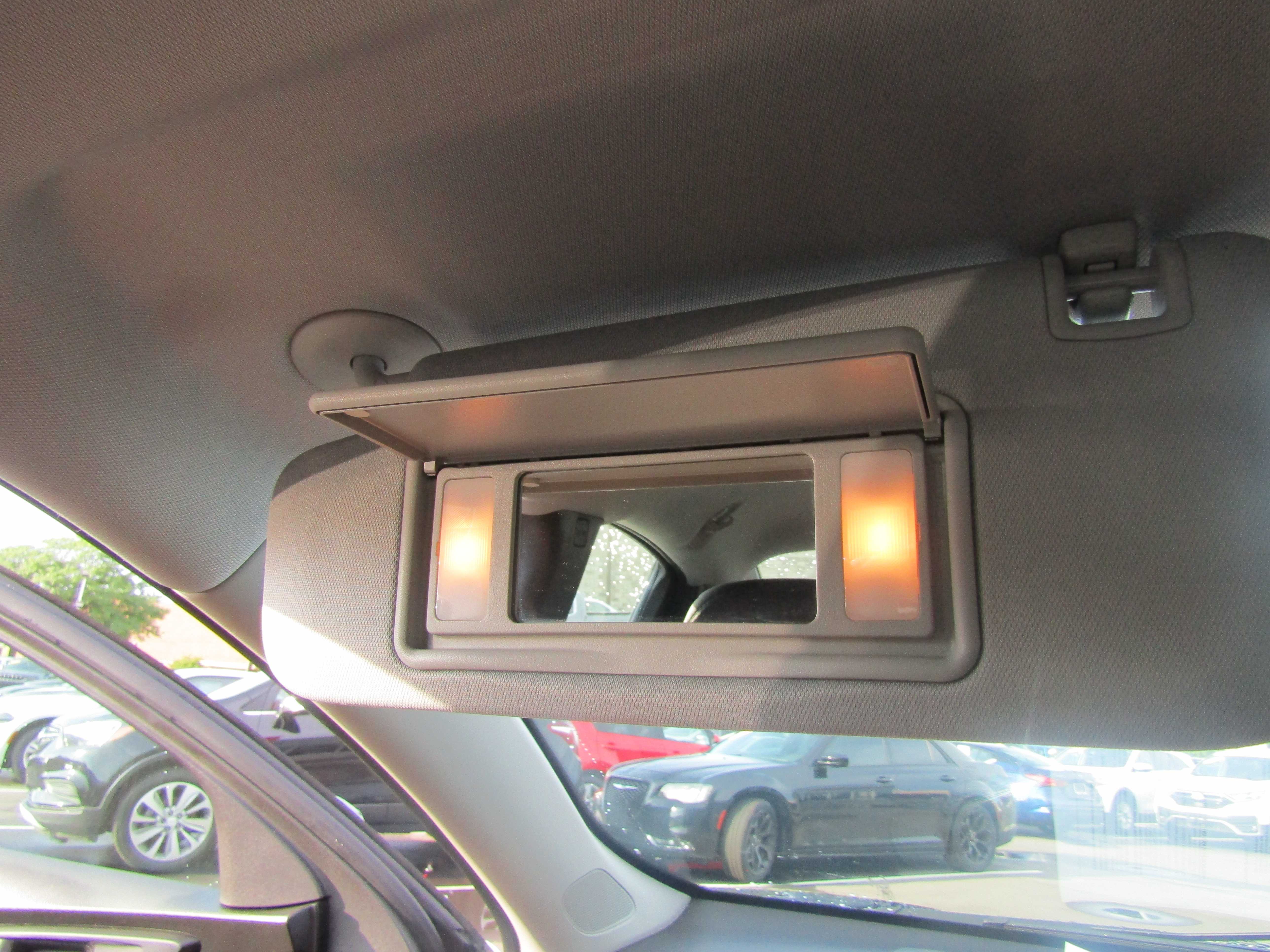 GRAY, 2020 CHEVROLET MALIBU Thumnail Image 19