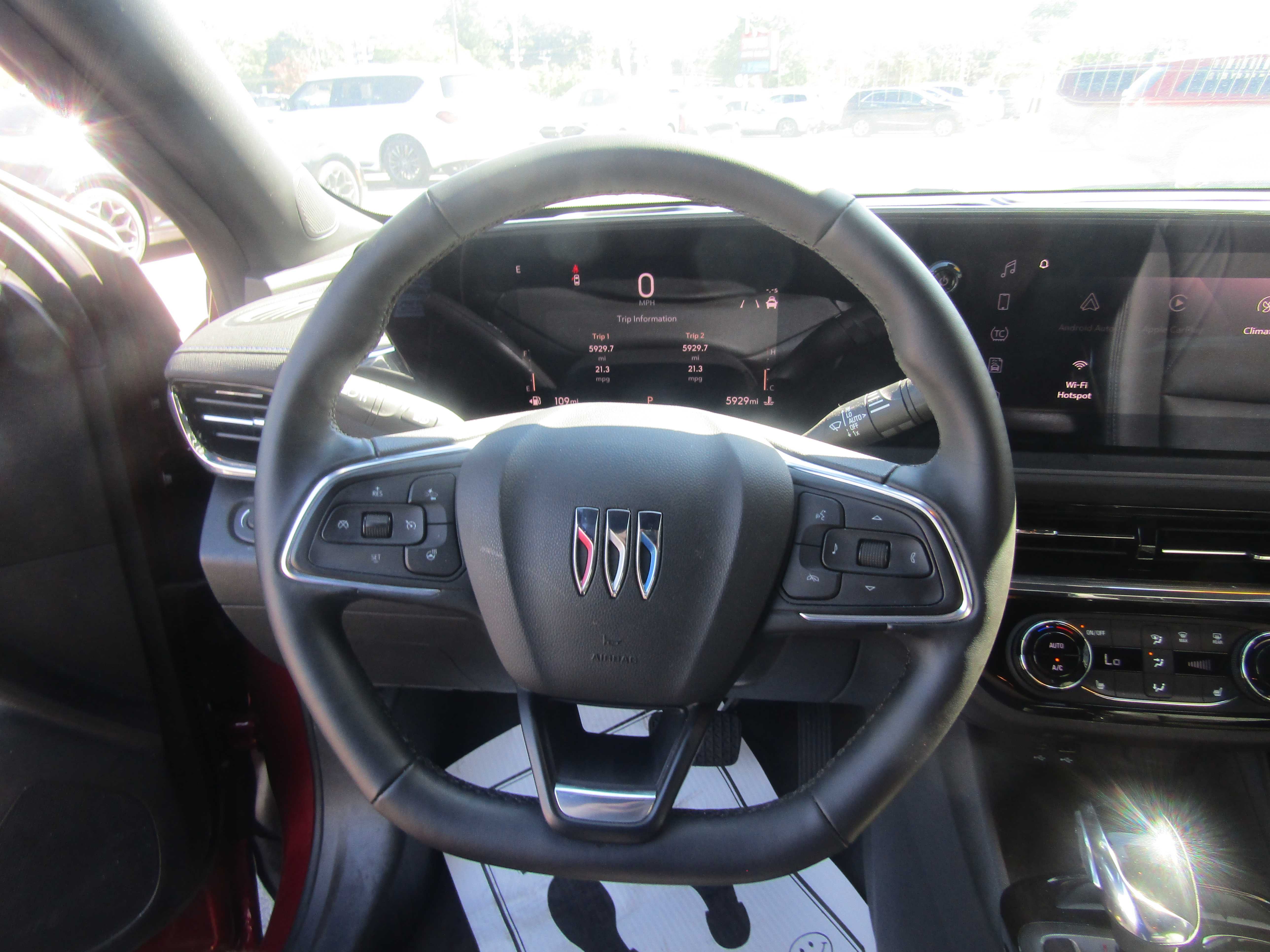 BURGUNDY, 2024 BUICK ENVISTA Thumnail Image 10
