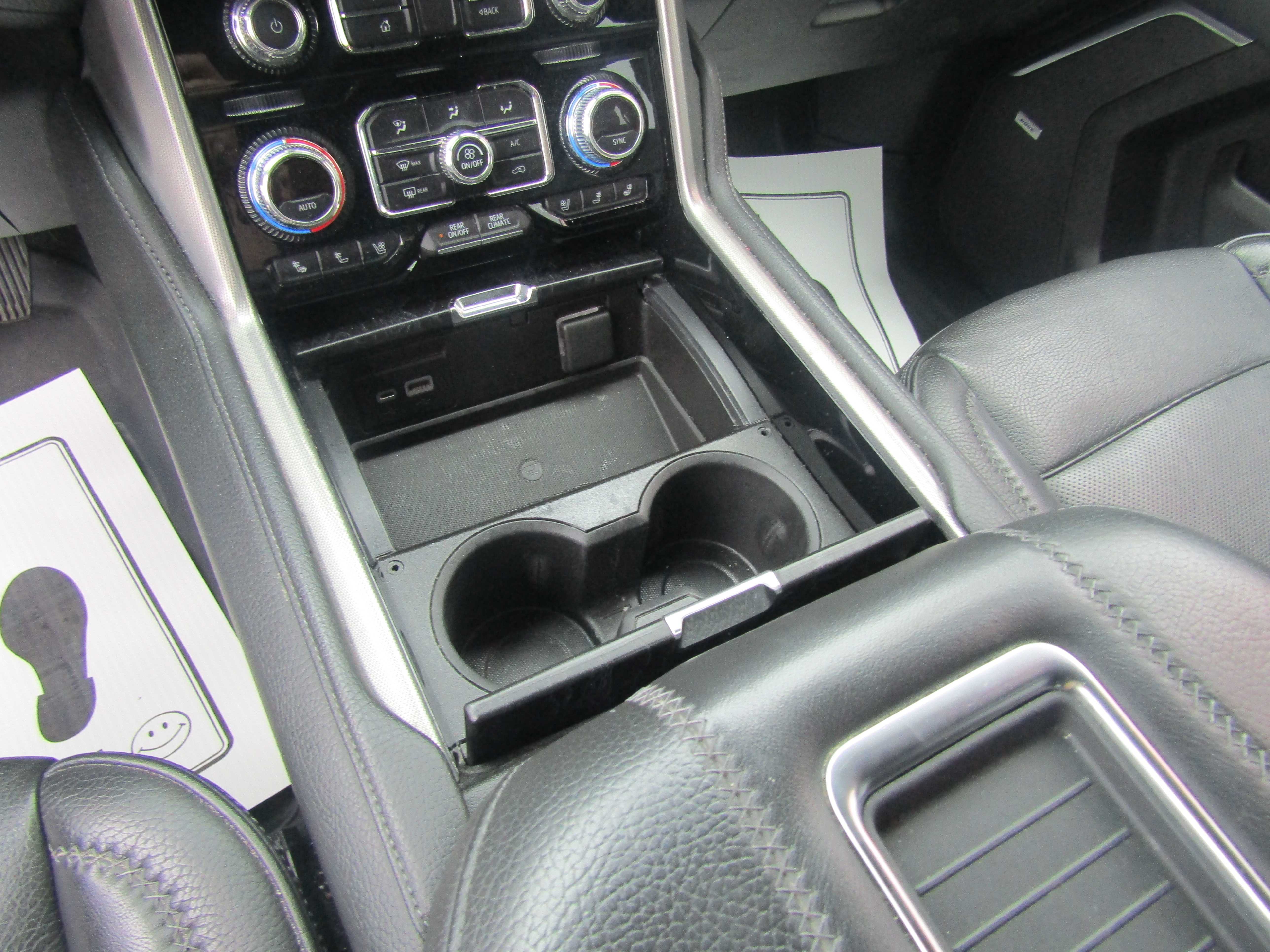 BLACK, 2021 GMC YUKON XL Thumnail Image 17