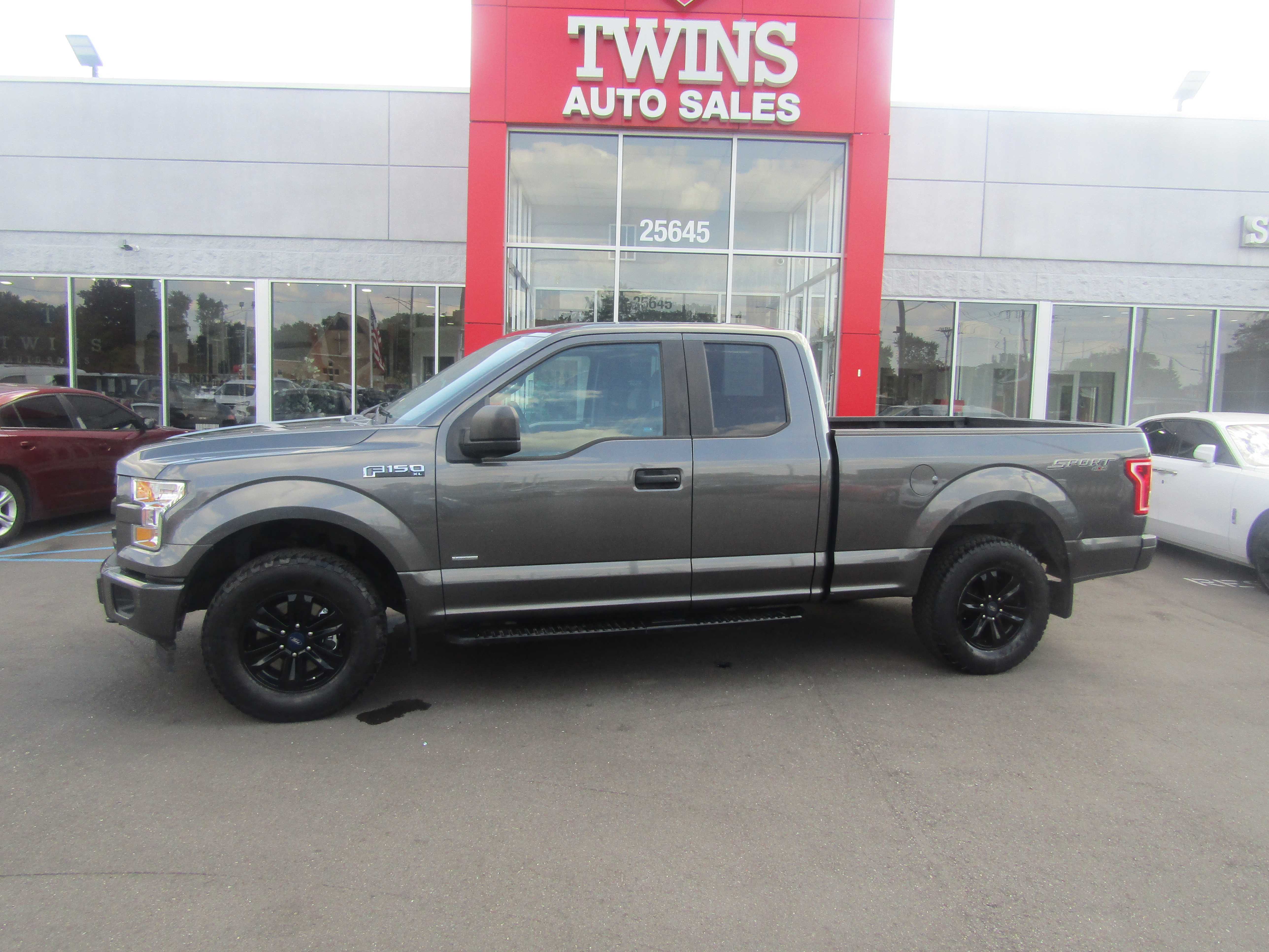 GRAY, 2017 FORD F150 SUPER CAB Thumnail Image 2