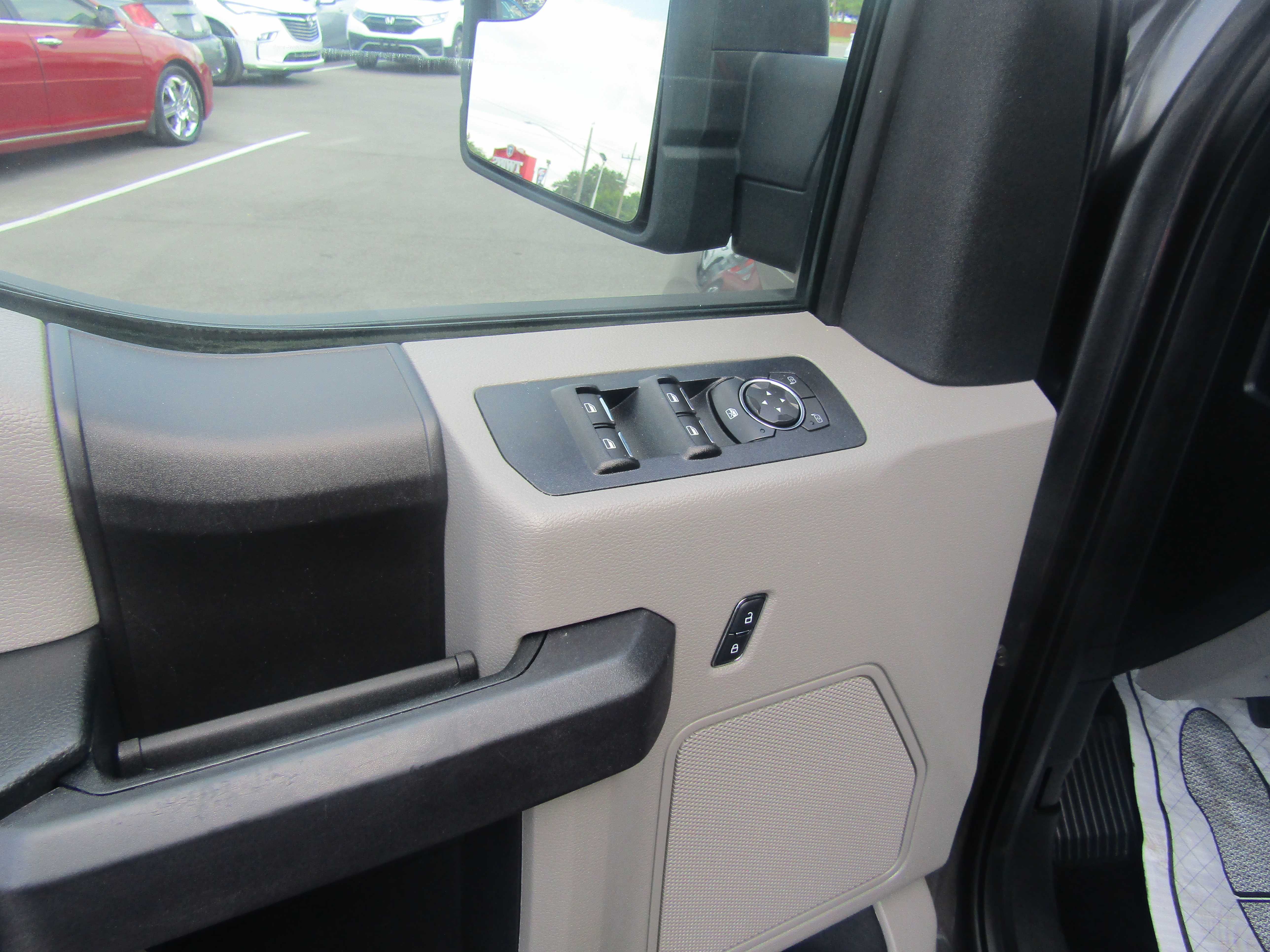 GRAY, 2017 FORD F150 SUPER CAB Thumnail Image 9