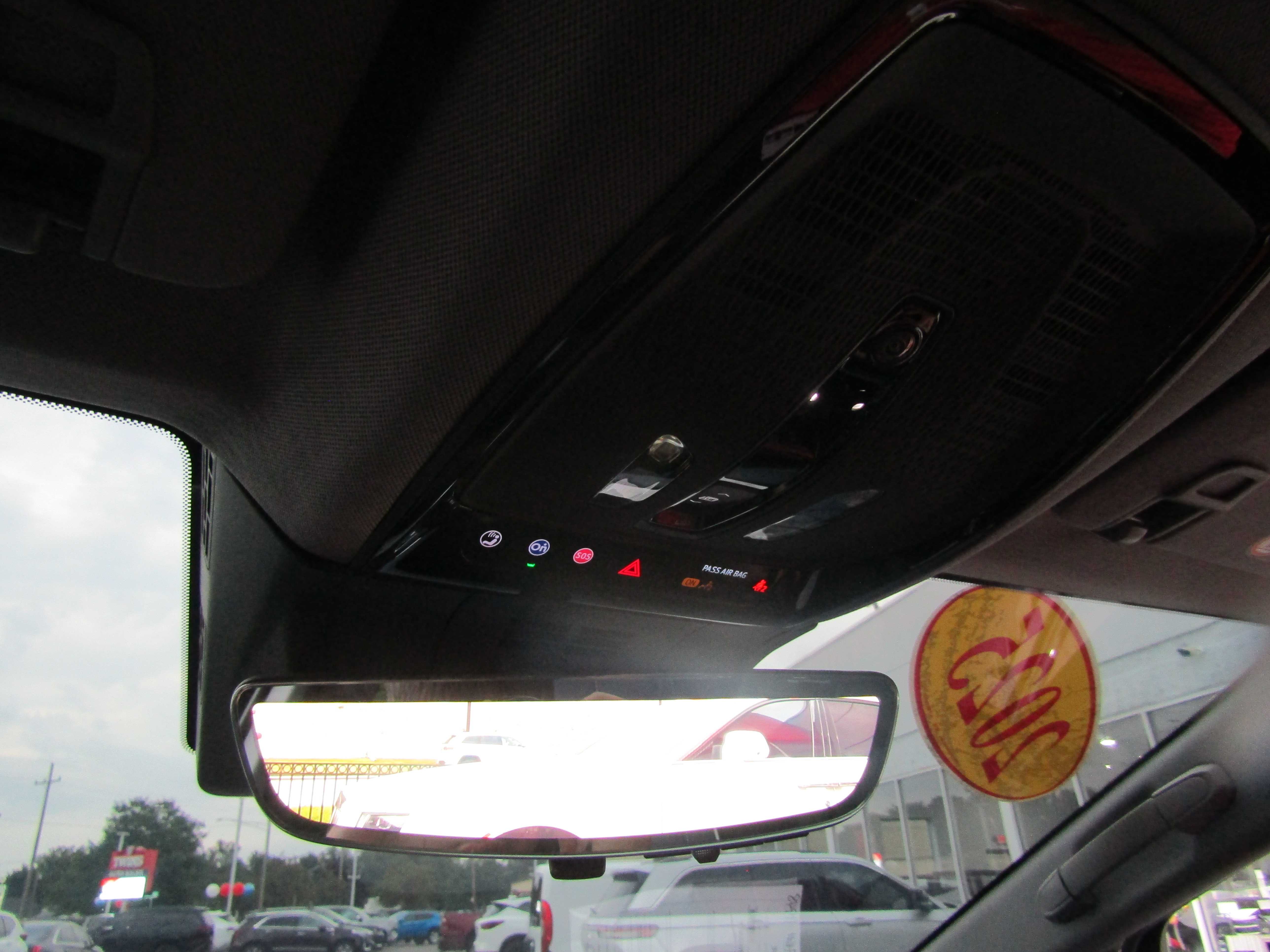 BLUE, 2025 CADILLAC OPTIQ Thumnail Image 19