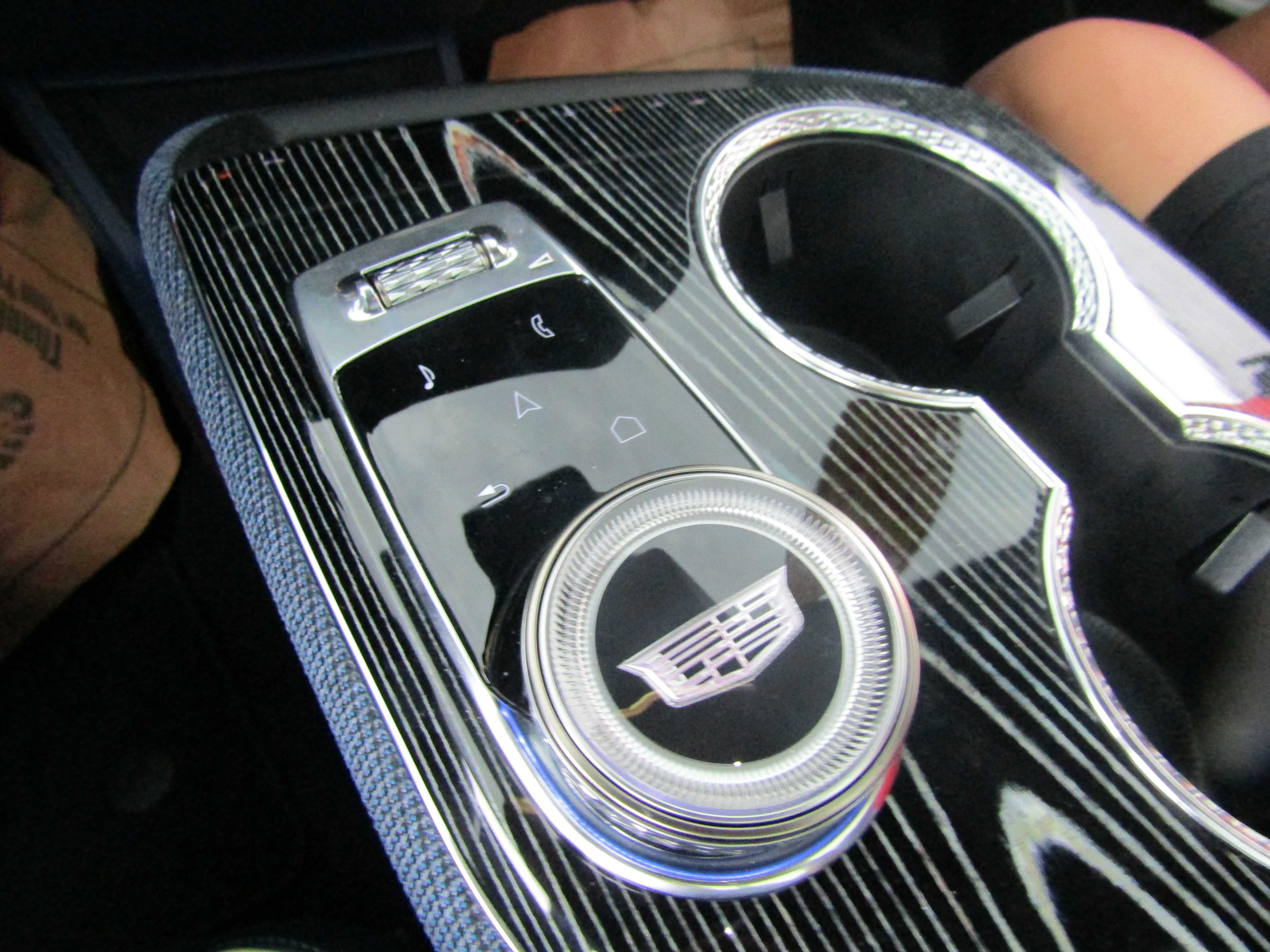 BLUE, 2025 CADILLAC OPTIQ Thumnail Image 21