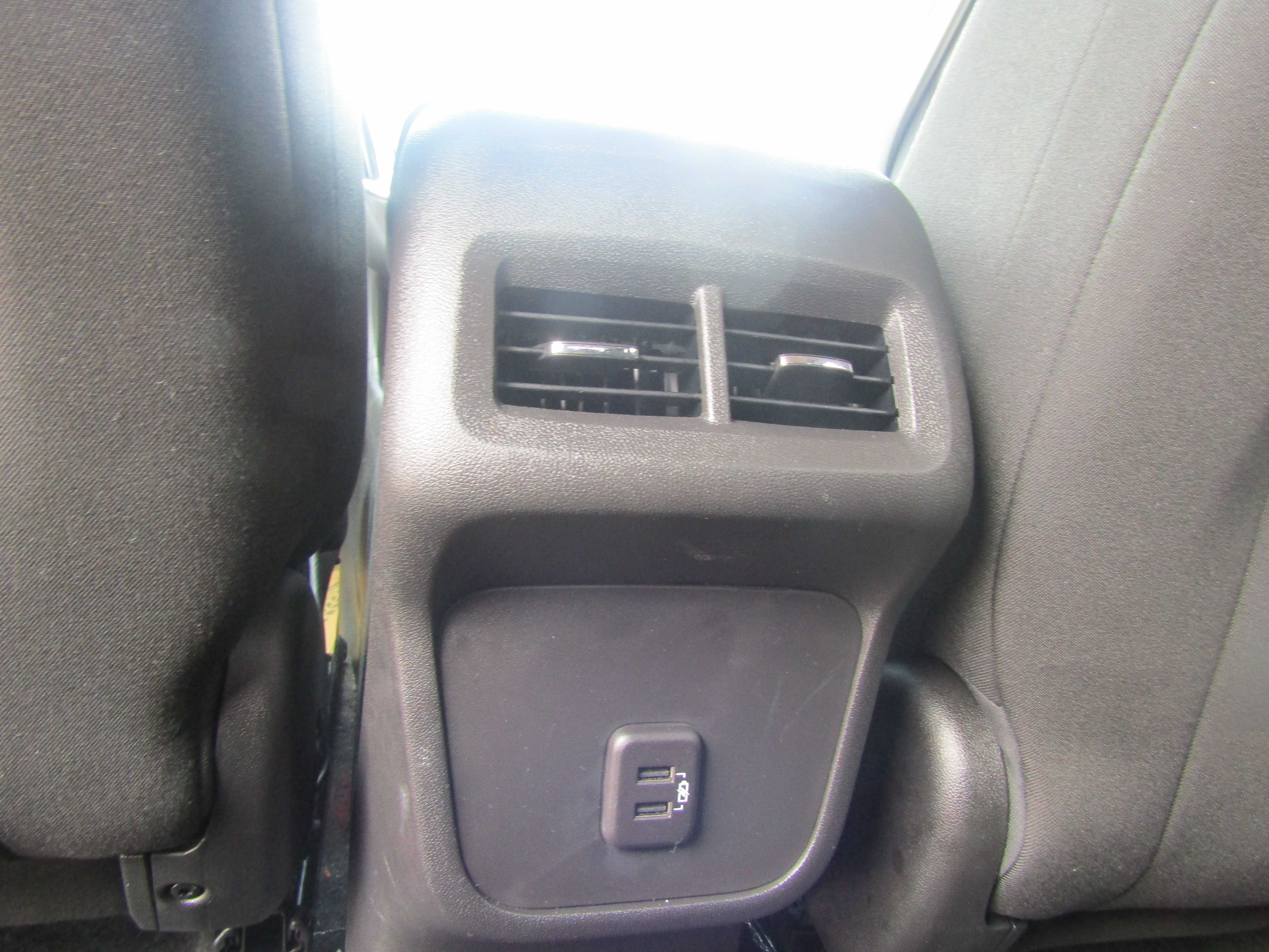 GRAY, 2023 CHEVROLET EQUINOX Thumnail Image 29