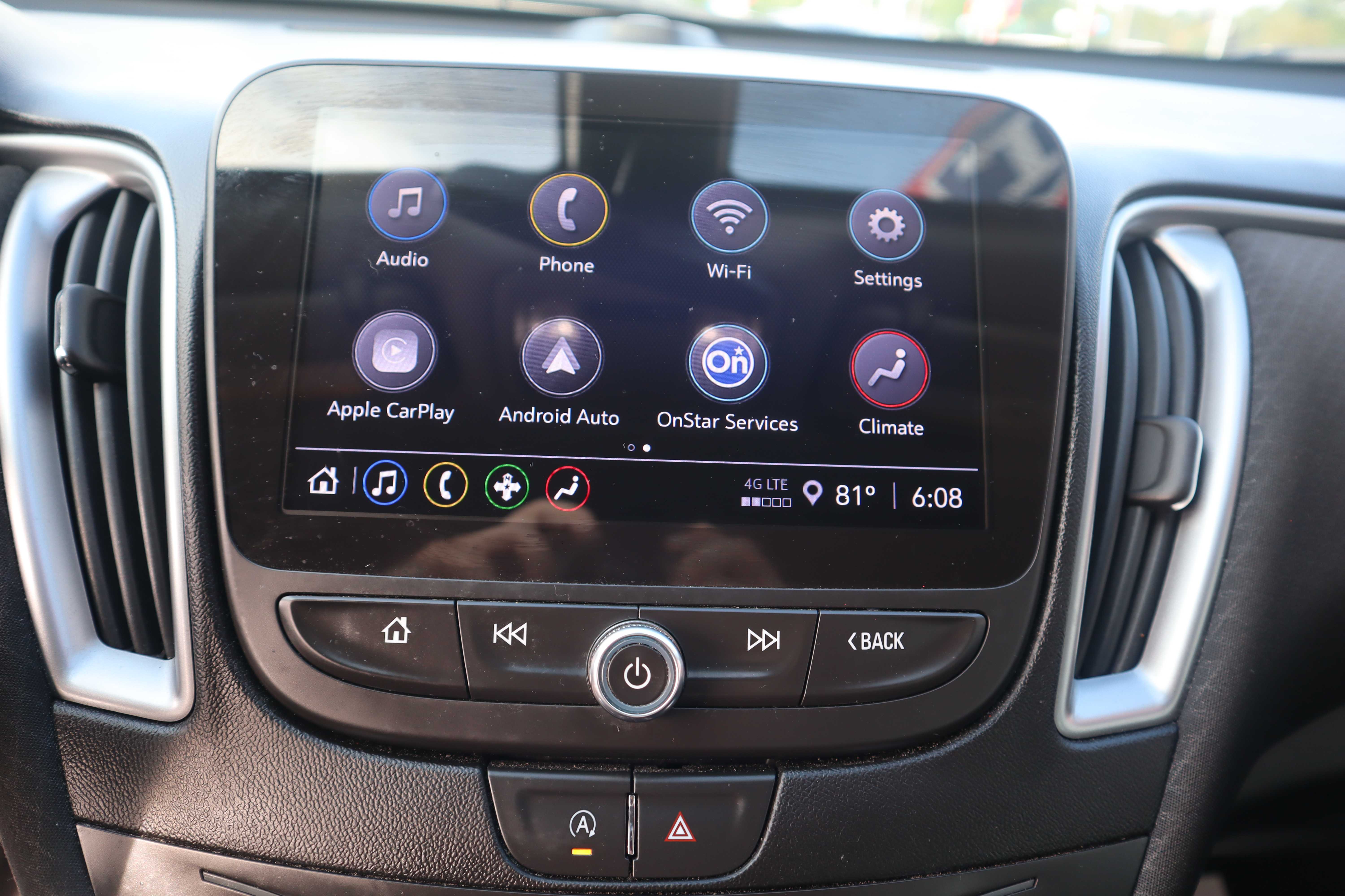 WHITE, 2022 CHEVROLET MALIBU Thumnail Image 16