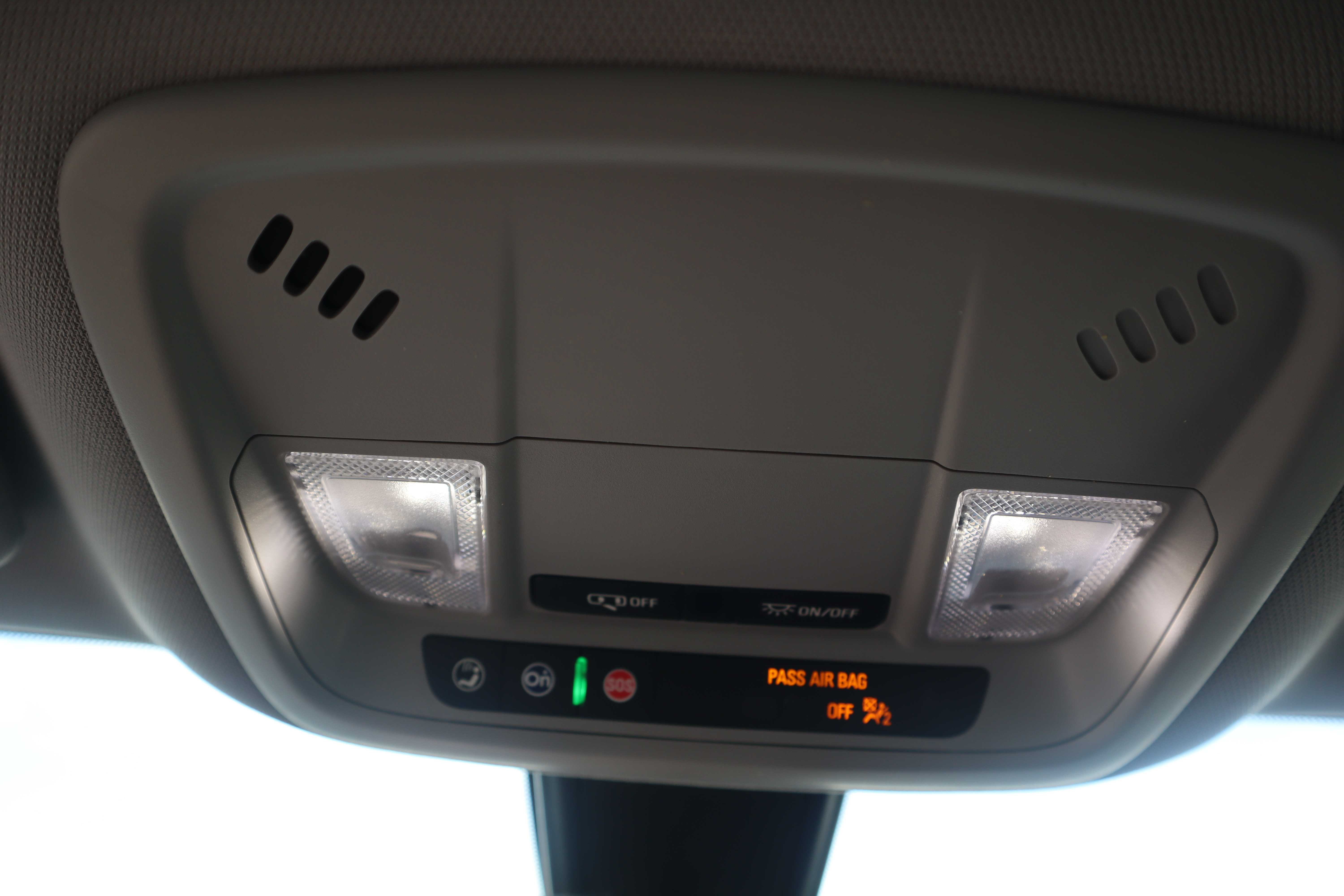 WHITE, 2022 CHEVROLET MALIBU Thumnail Image 19