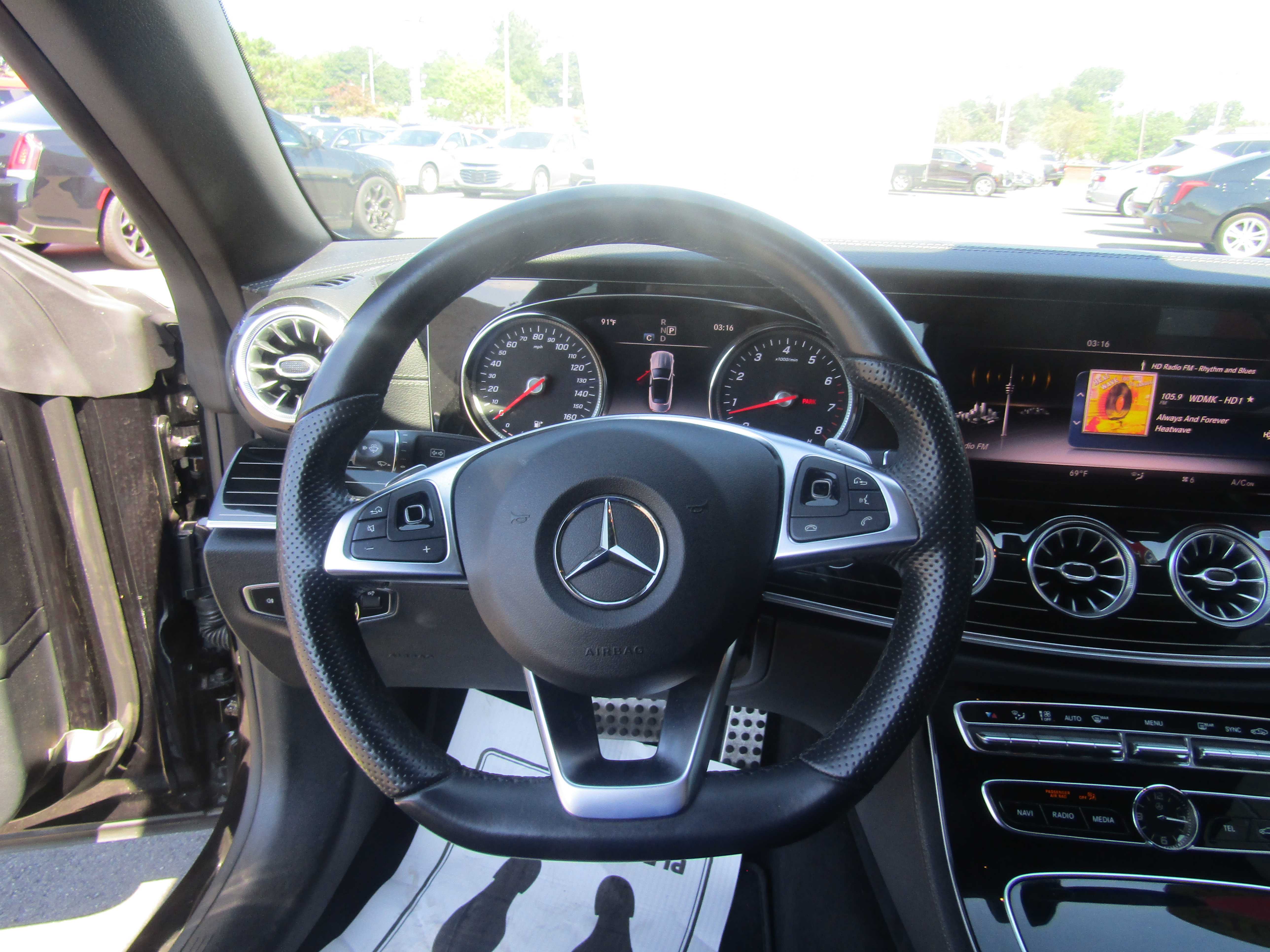BLACK, 2018 MERCEDES-BENZ E-CLASS Thumnail Image 12