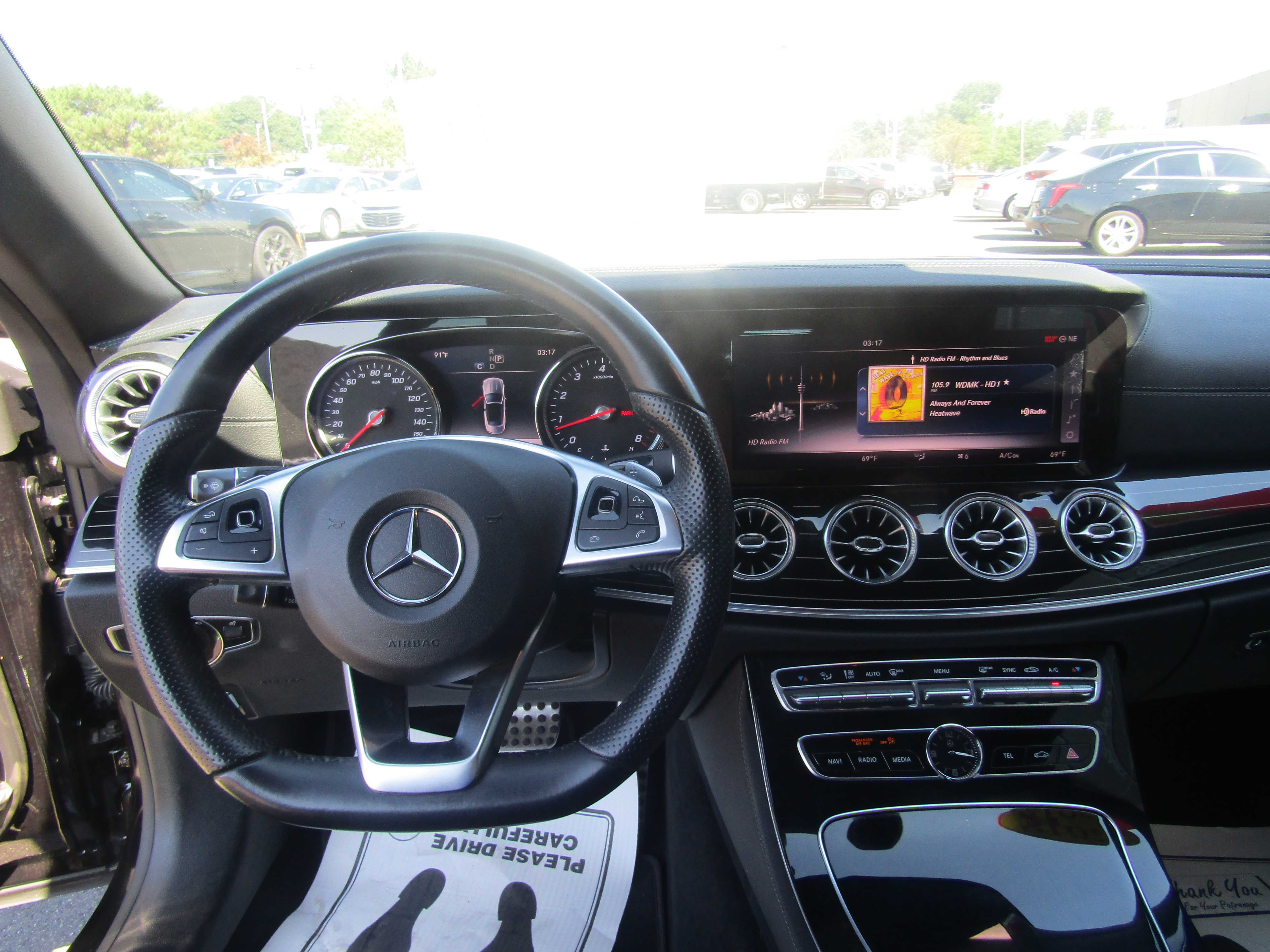 BLACK, 2018 MERCEDES-BENZ E-CLASS Thumnail Image 21