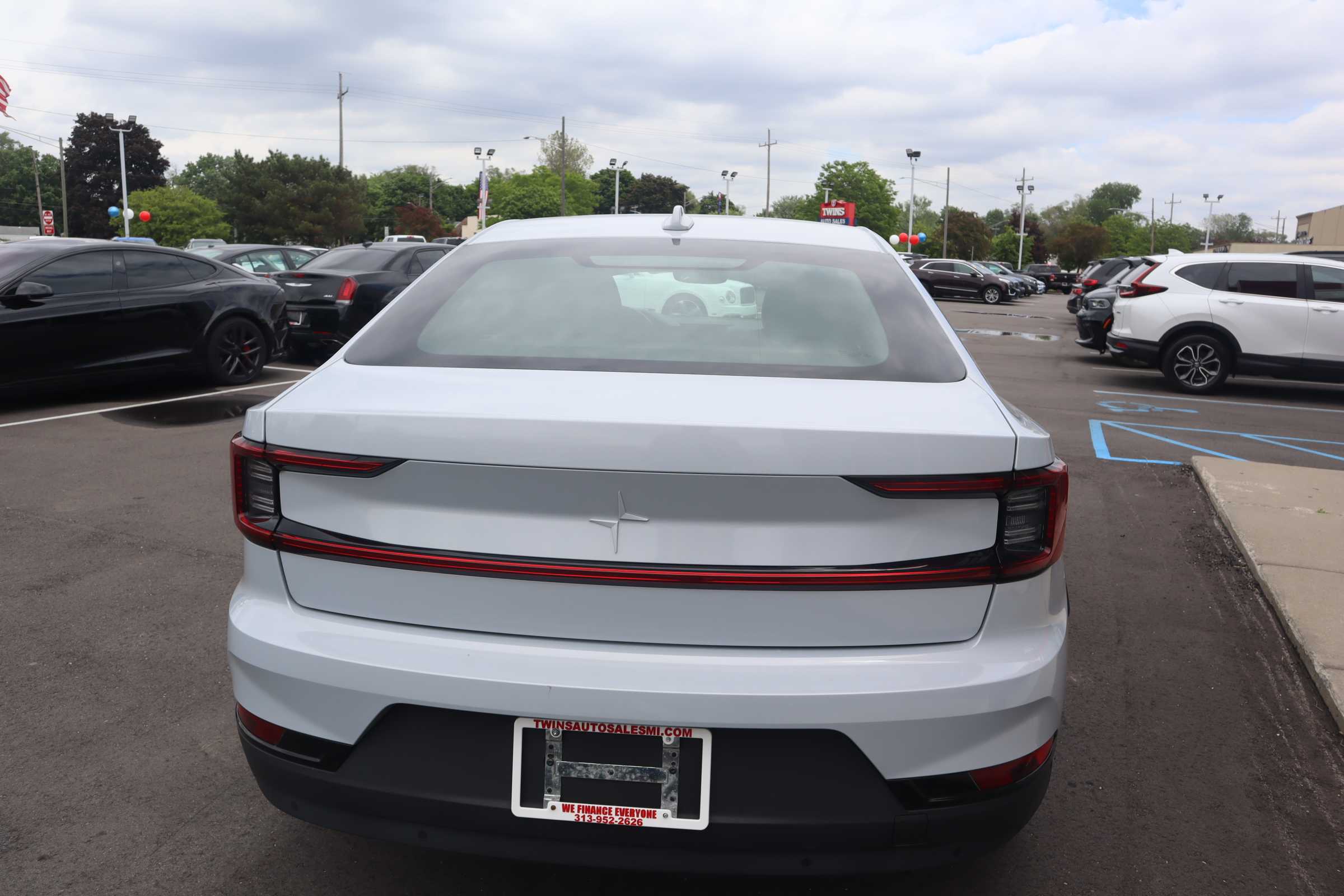 SILVER, 2022 POLESTAR 2 Thumnail Image 3