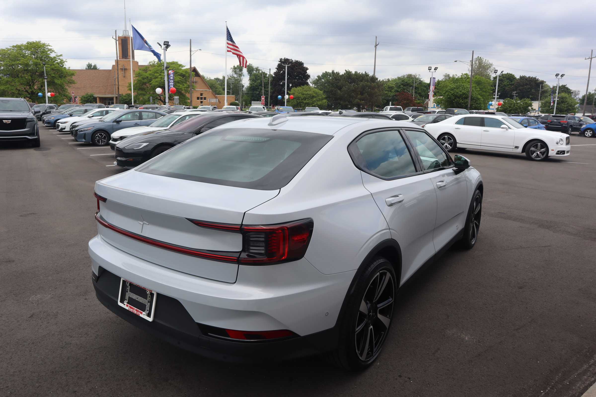 SILVER, 2022 POLESTAR 2 Thumnail Image 4