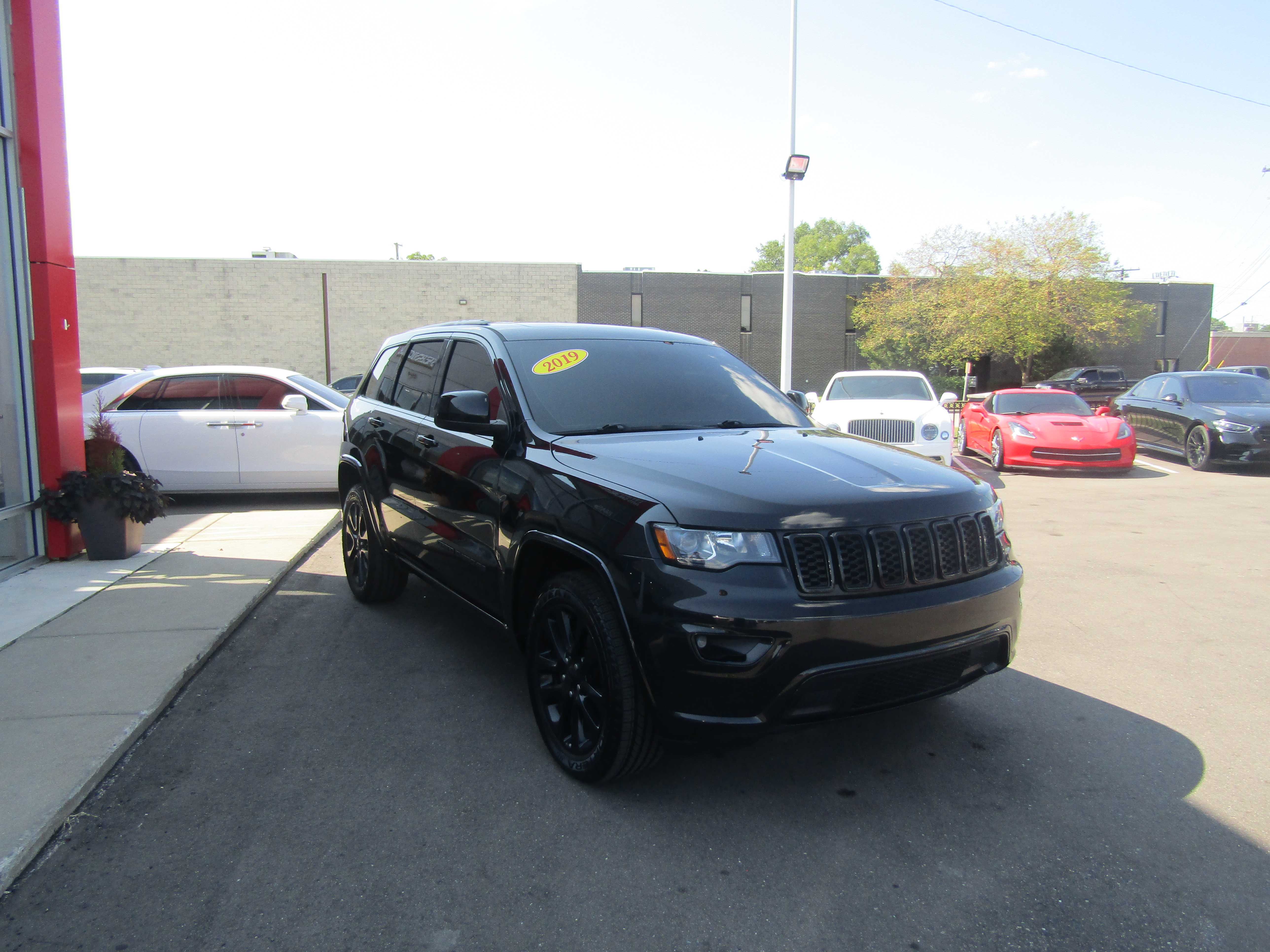 BLACK, 2019 JEEP GRAND CHEROKEE Thumnail Image 5