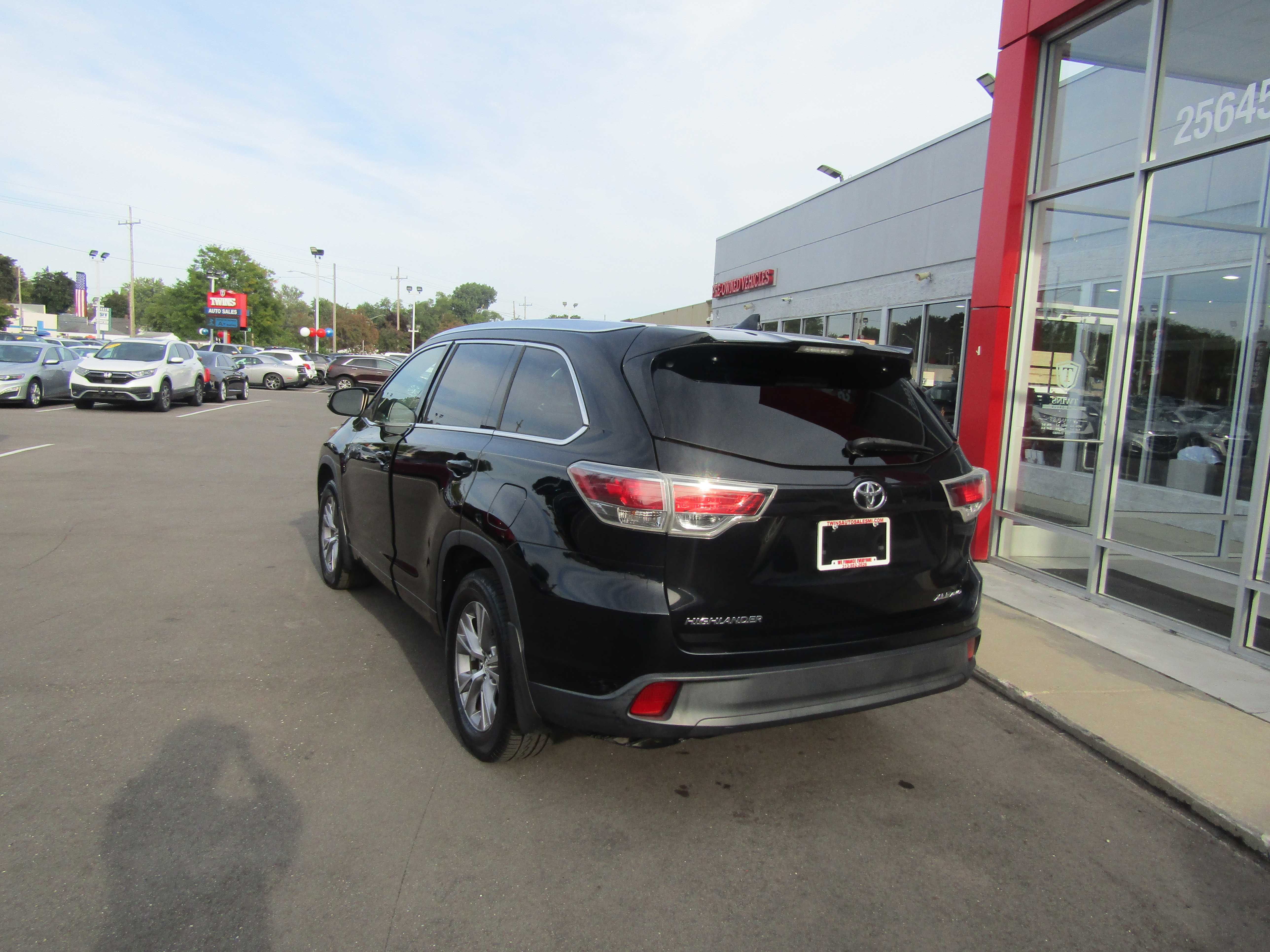 BLACK, 2015 TOYOTA HIGHLANDER Thumnail Image 3