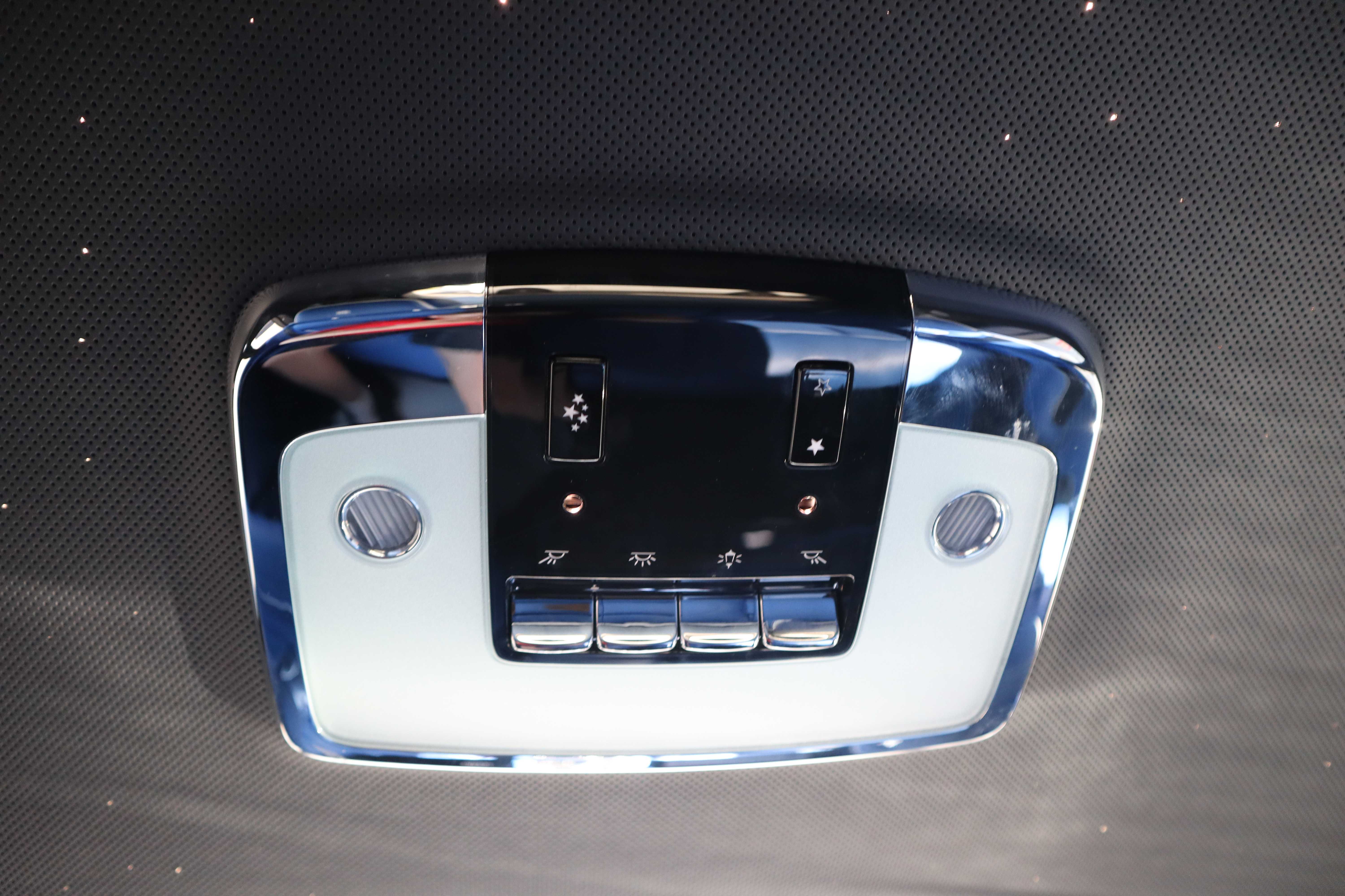 WHITE, 2022 ROLLS-ROYCE CULLINAN Thumnail Image 46
