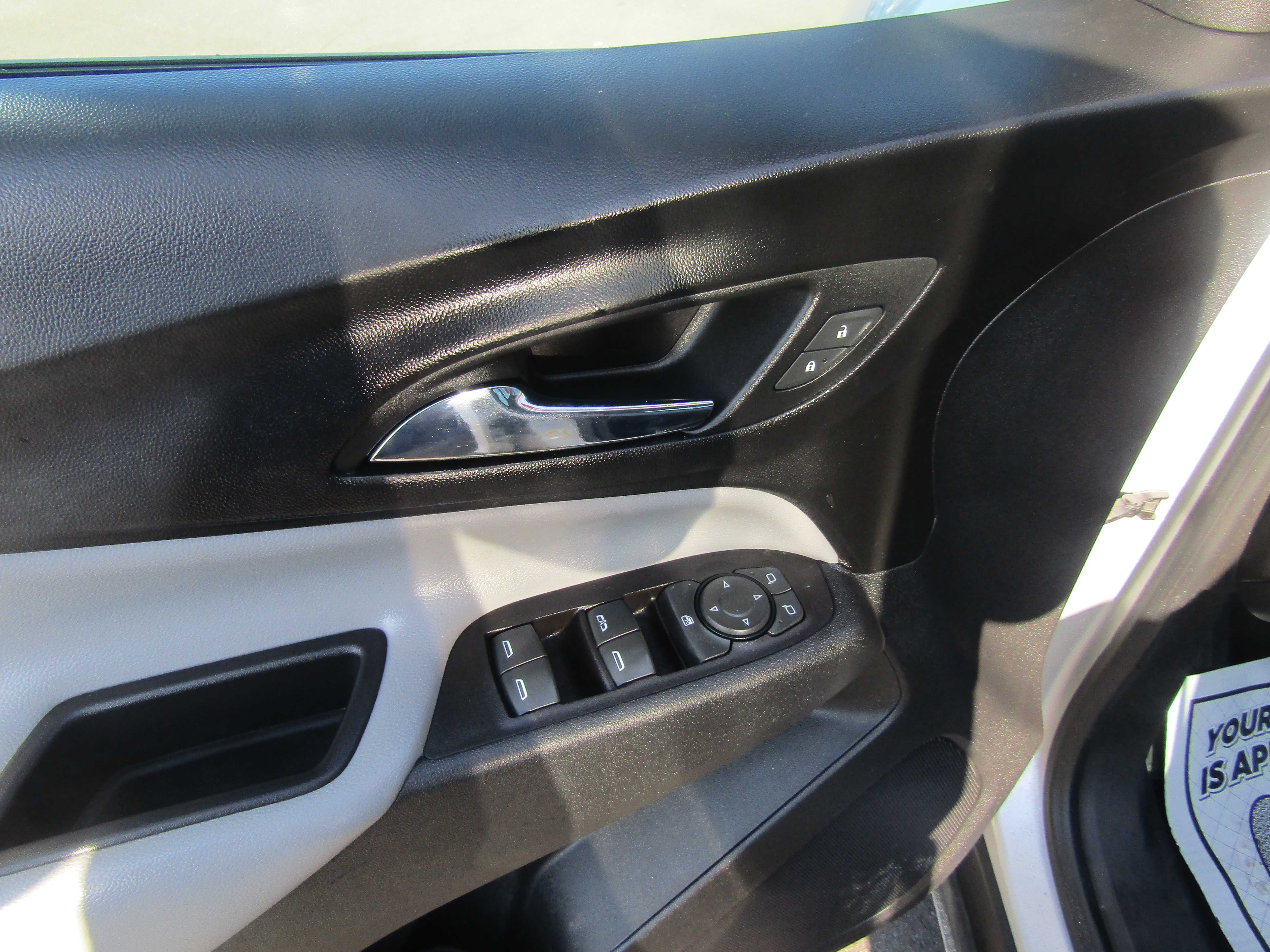 SILVER, 2020 CHEVROLET EQUINOX Thumnail Image 8