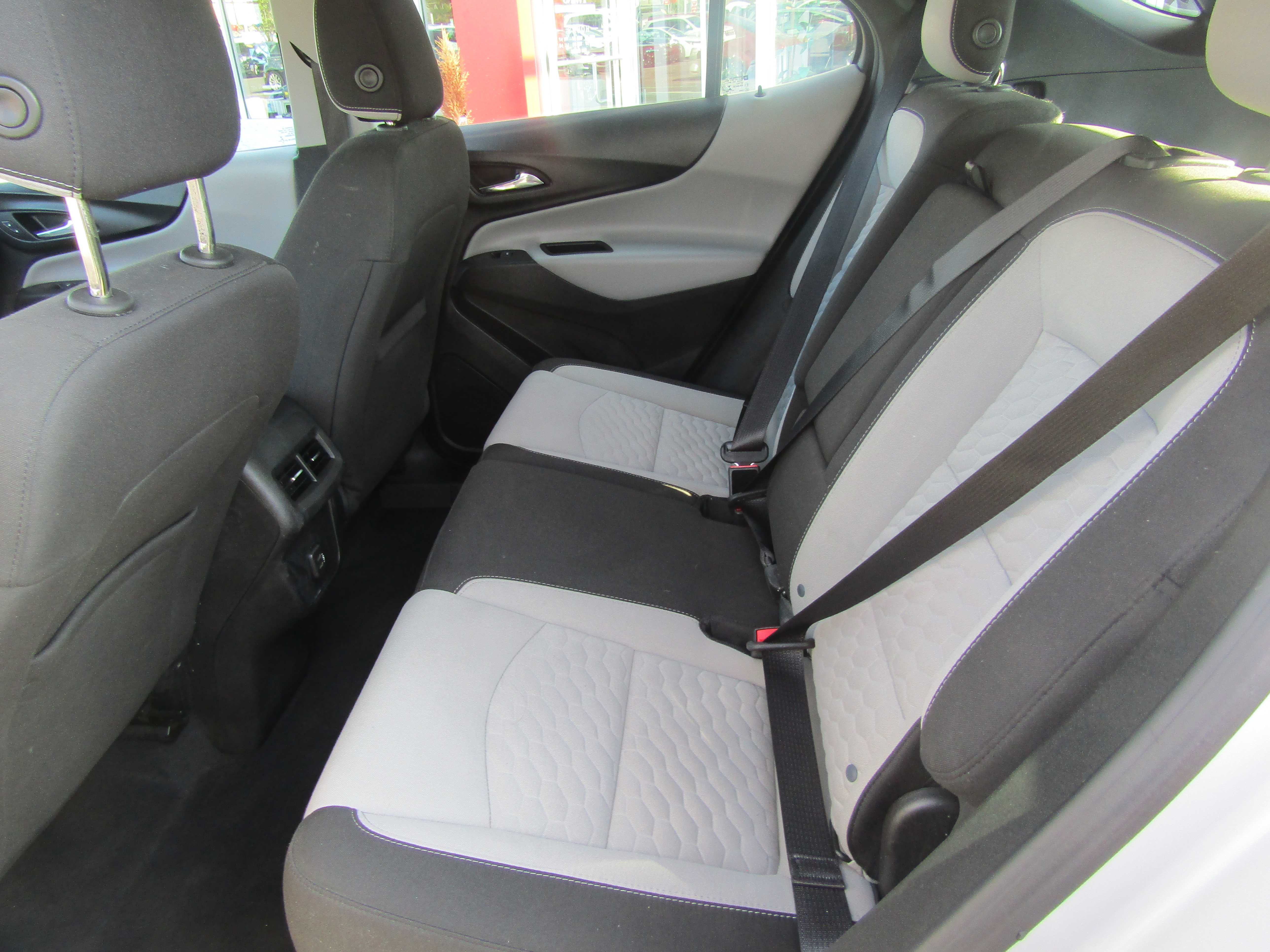 SILVER, 2020 CHEVROLET EQUINOX Thumnail Image 11
