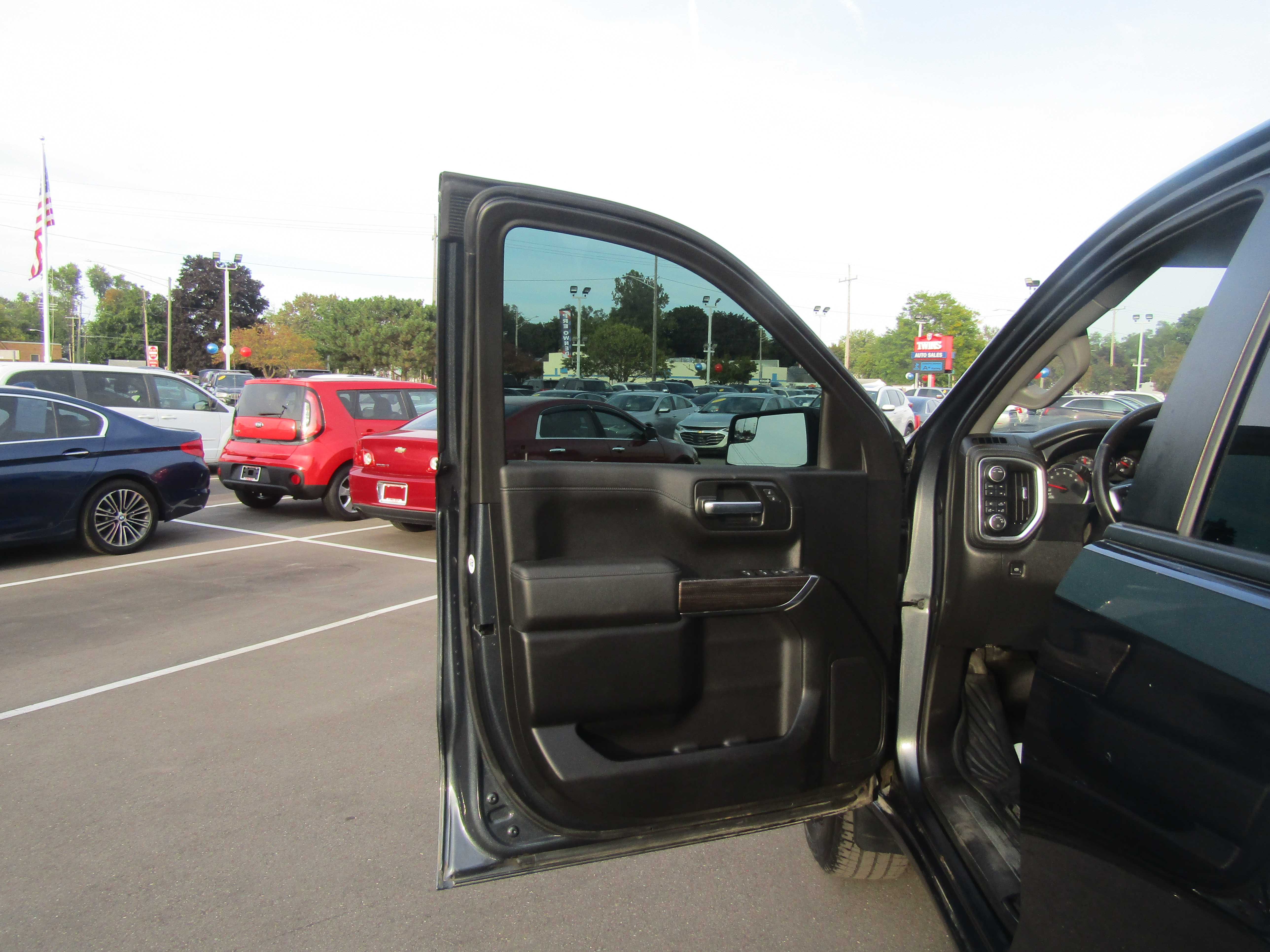 BLUE, 2021 CHEVROLET SILVERADO 1500 CREW CAB Thumnail Image 9