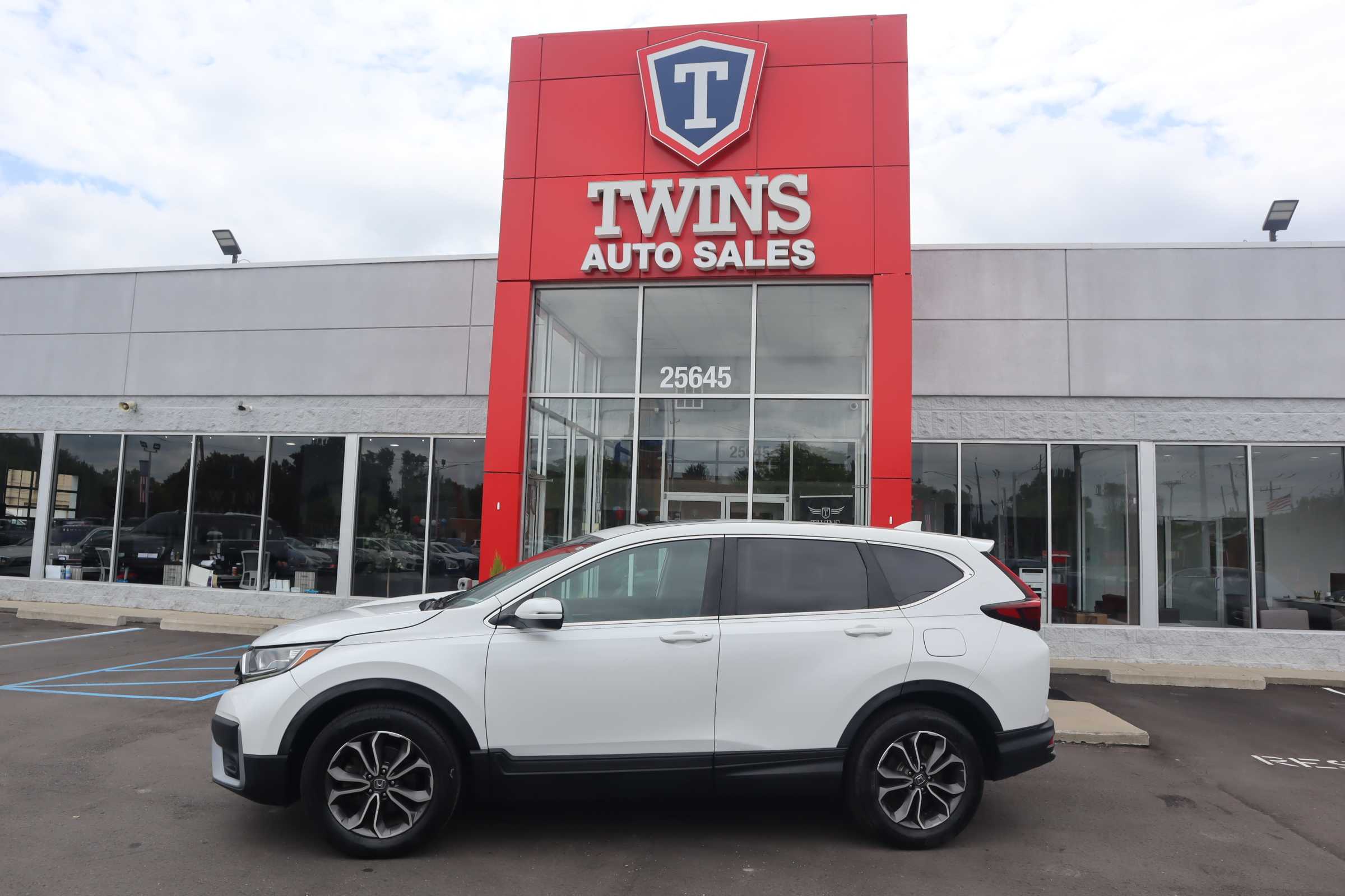 WHITE, 2020 HONDA CR-V Thumnail Image 2