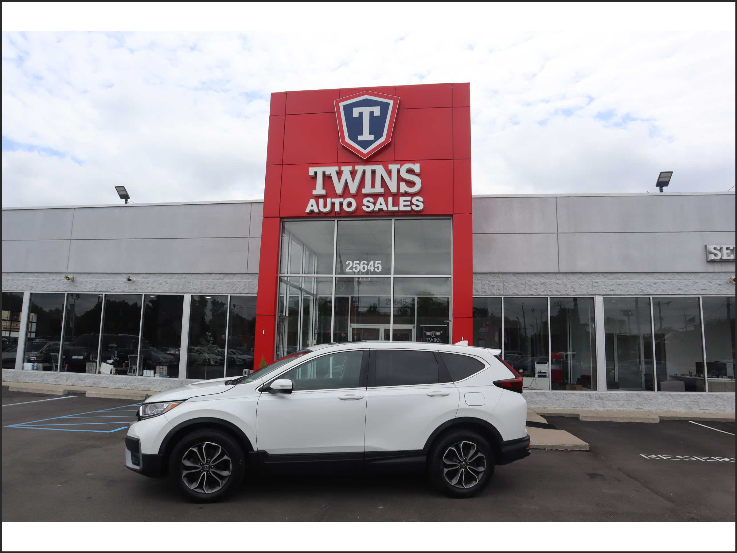 WHITE, 2020 HONDA CR-V Image 