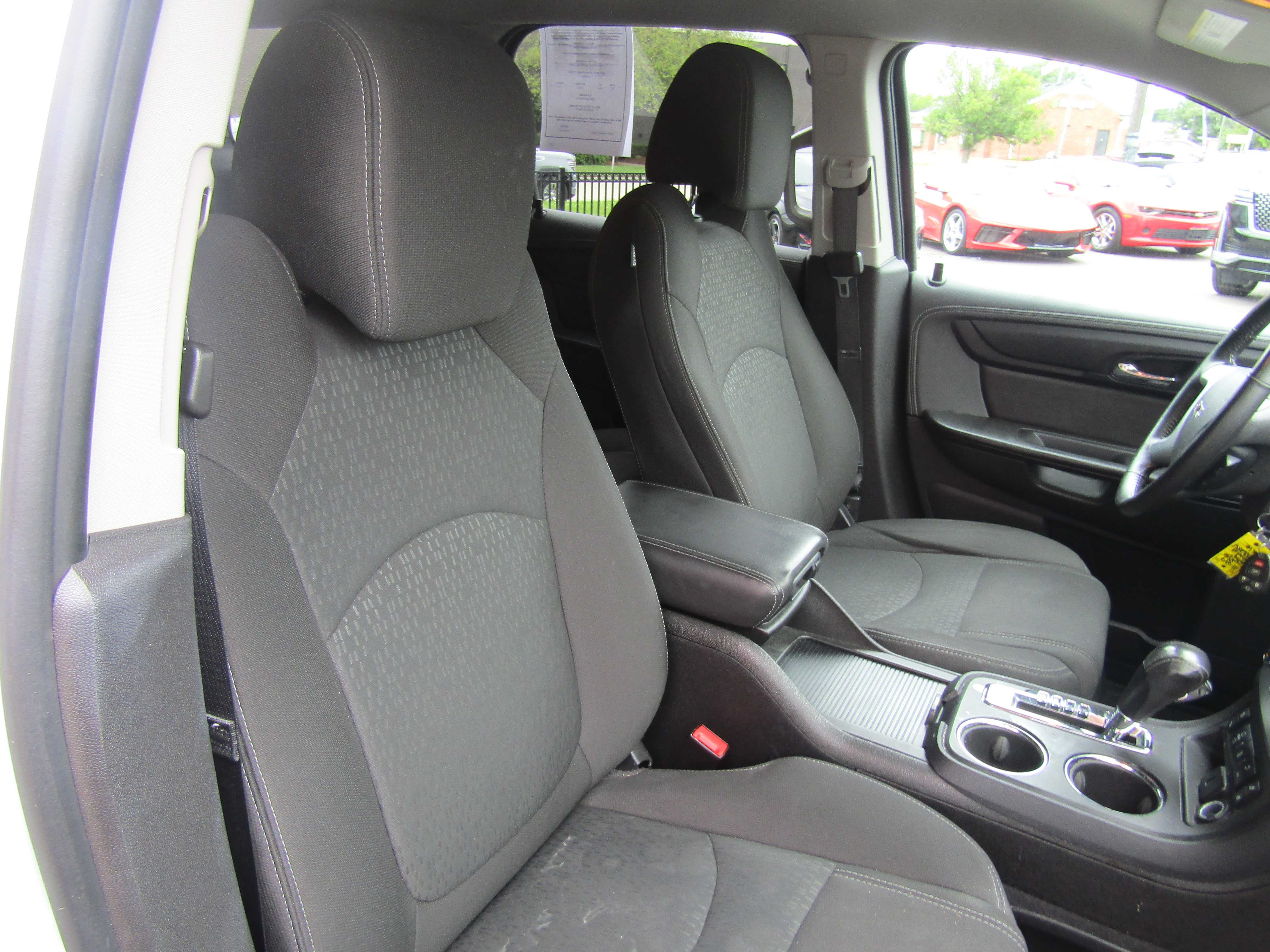 WHITE, 2016 GMC ACADIA Thumnail Image 9