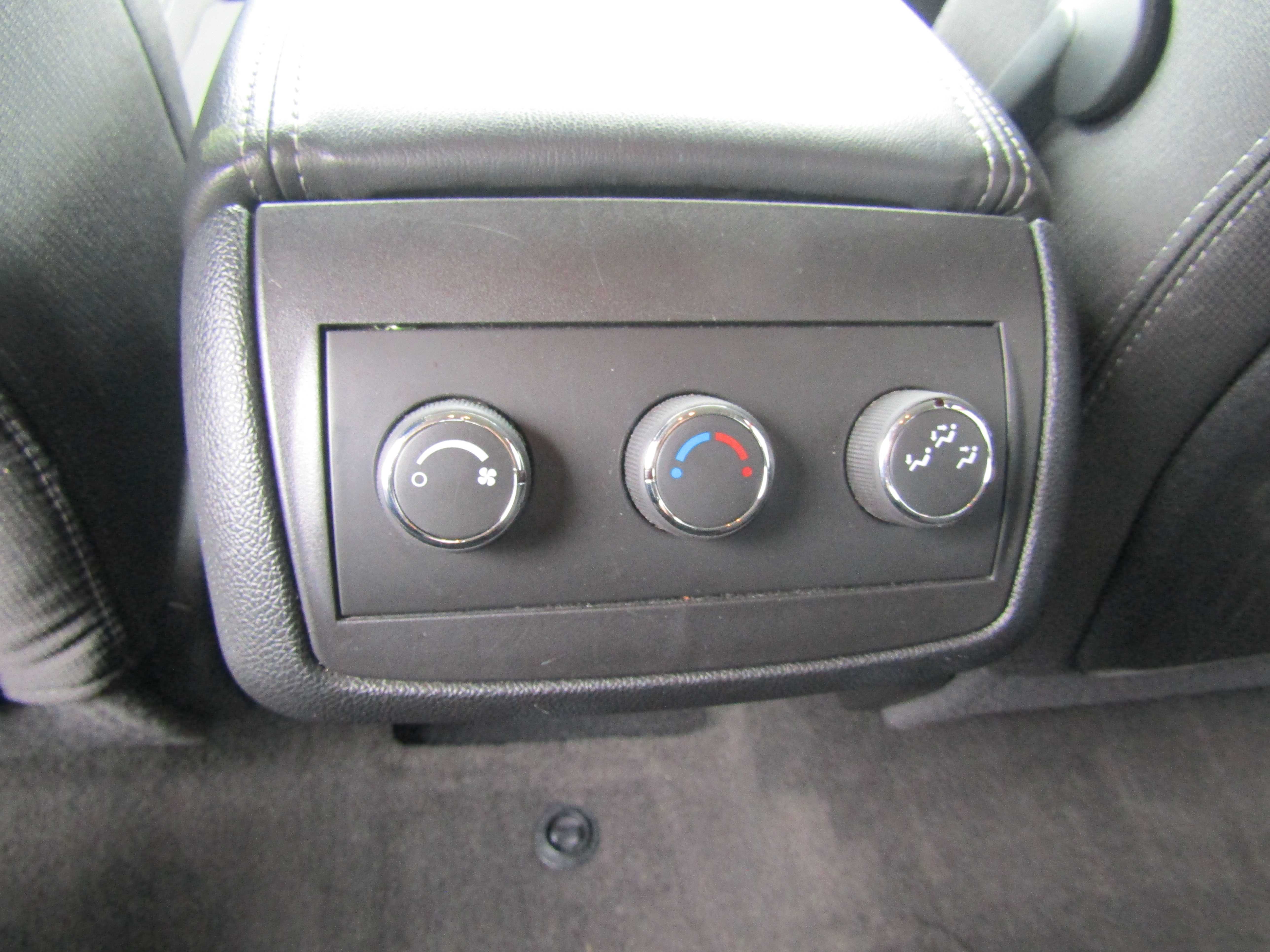 WHITE, 2016 GMC ACADIA Thumnail Image 12