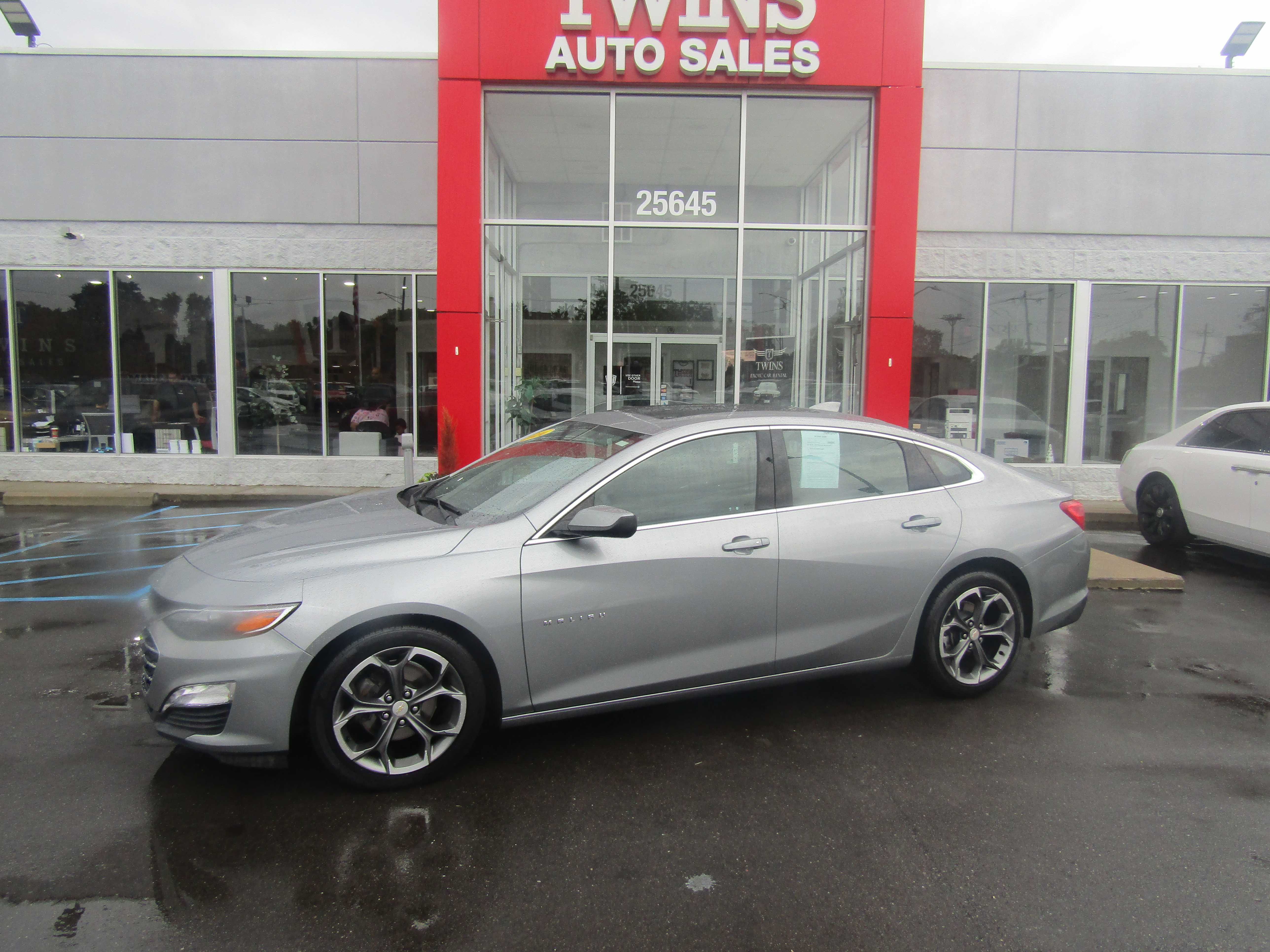 GRAY, 2024 CHEVROLET MALIBU Thumnail Image 2