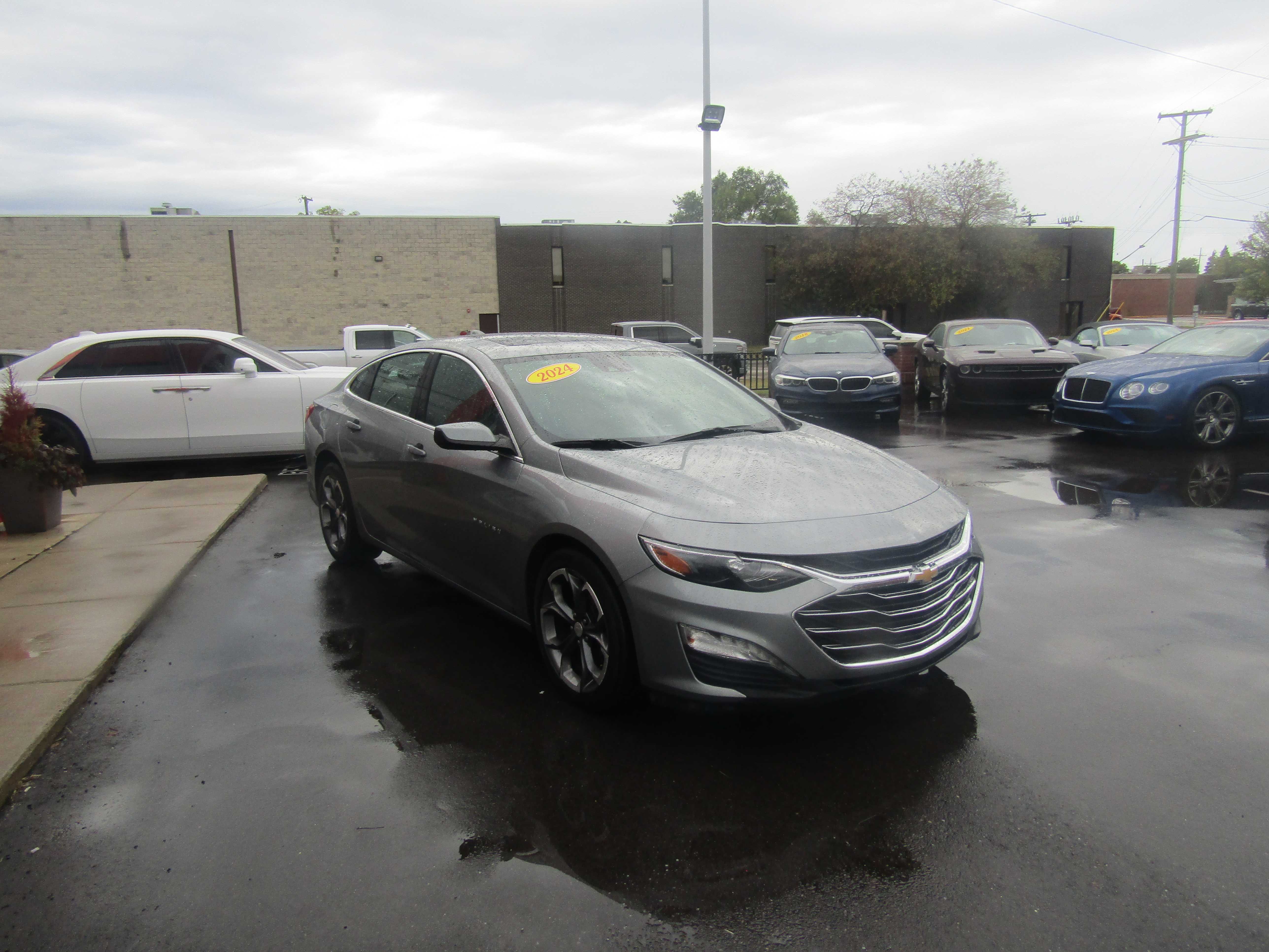 GRAY, 2024 CHEVROLET MALIBU Thumnail Image 5