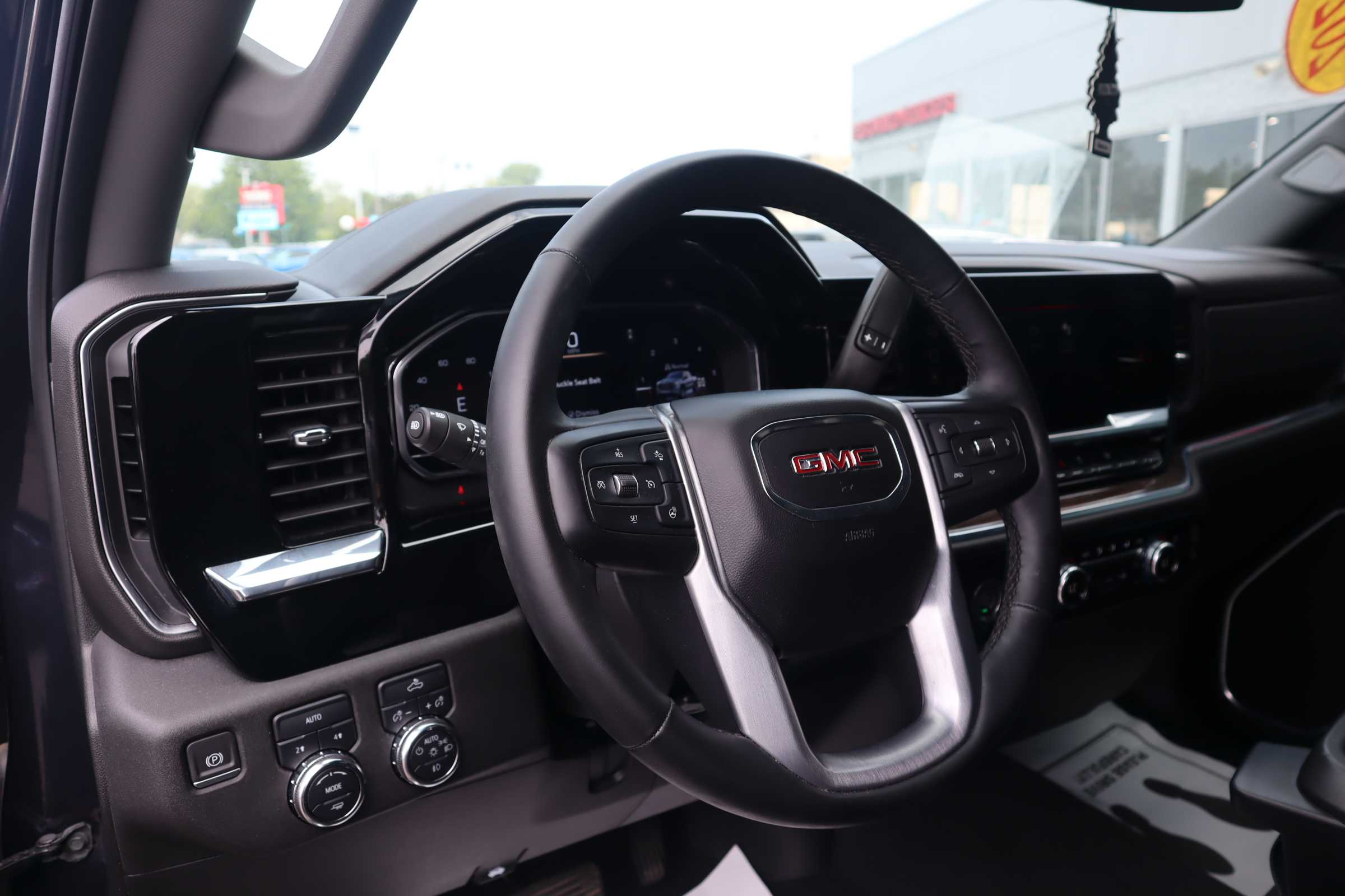 BLACK, 2024 GMC SIERRA 1500 CREW CAB Thumnail Image 10