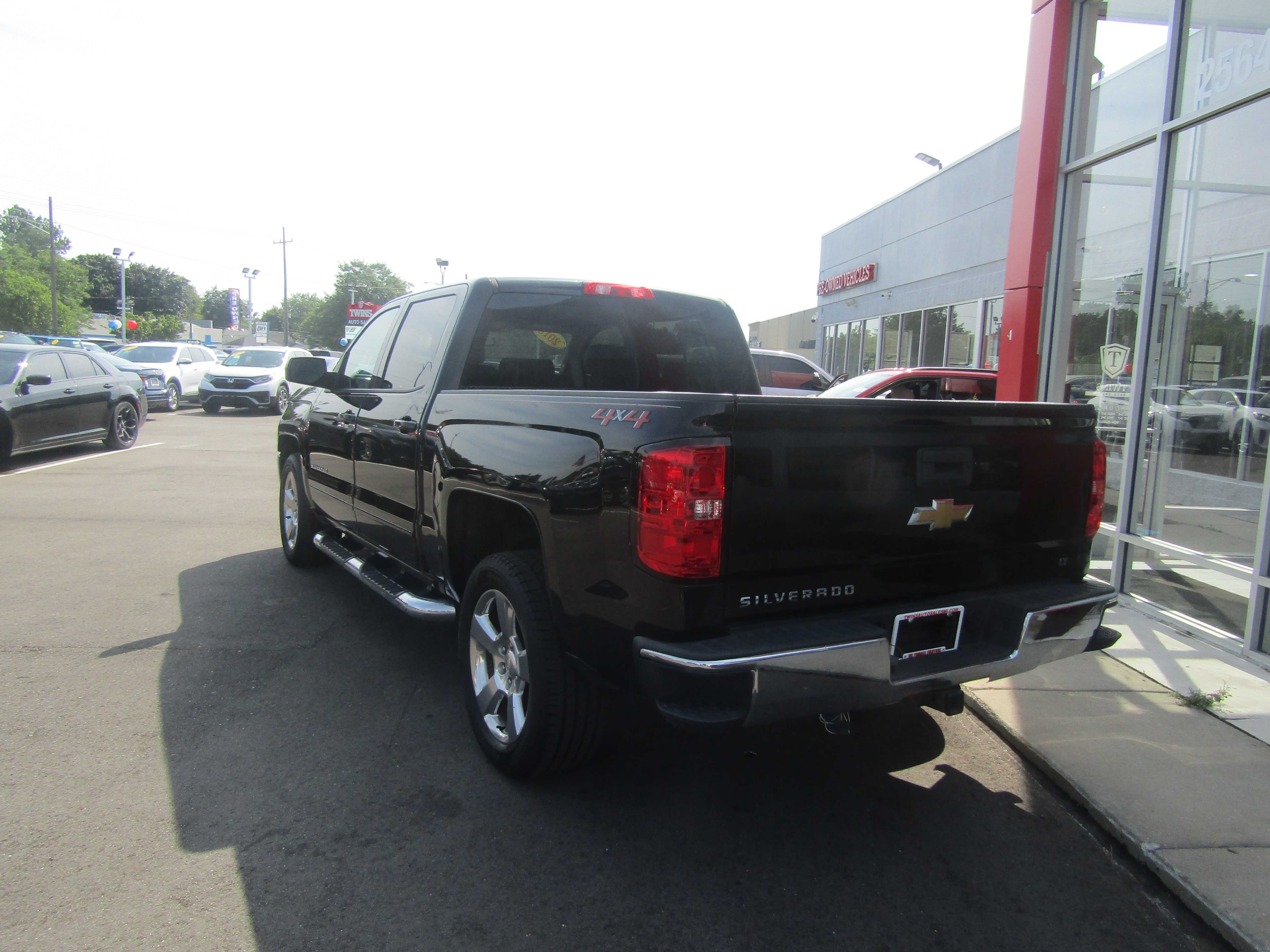 BLACK, 2018 CHEVROLET SILVERADO 1500 CREW CAB Thumnail Image 3