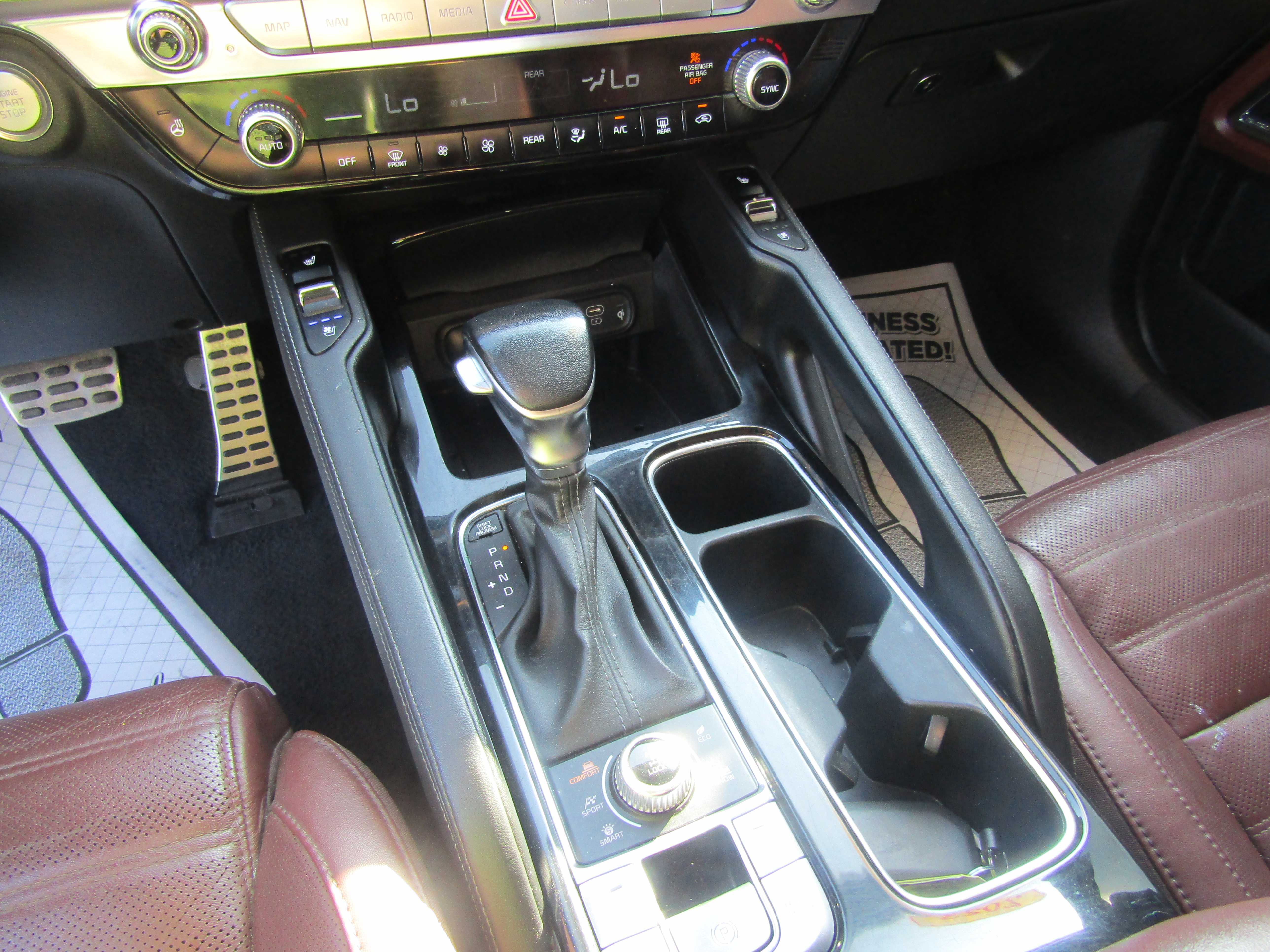 SILVER, 2023 KIA TELLURIDE Thumnail Image 15