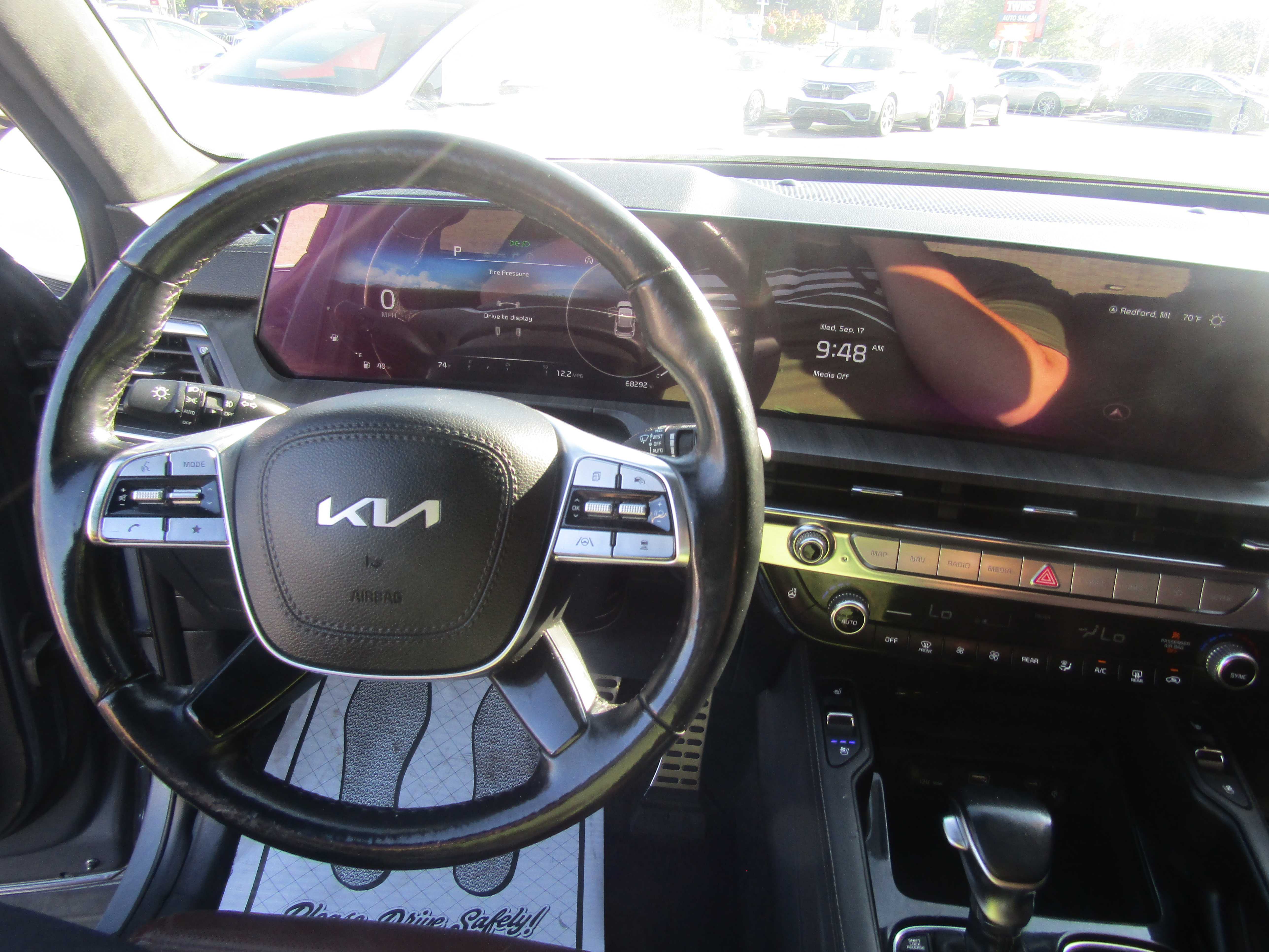 SILVER, 2023 KIA TELLURIDE Thumnail Image 19