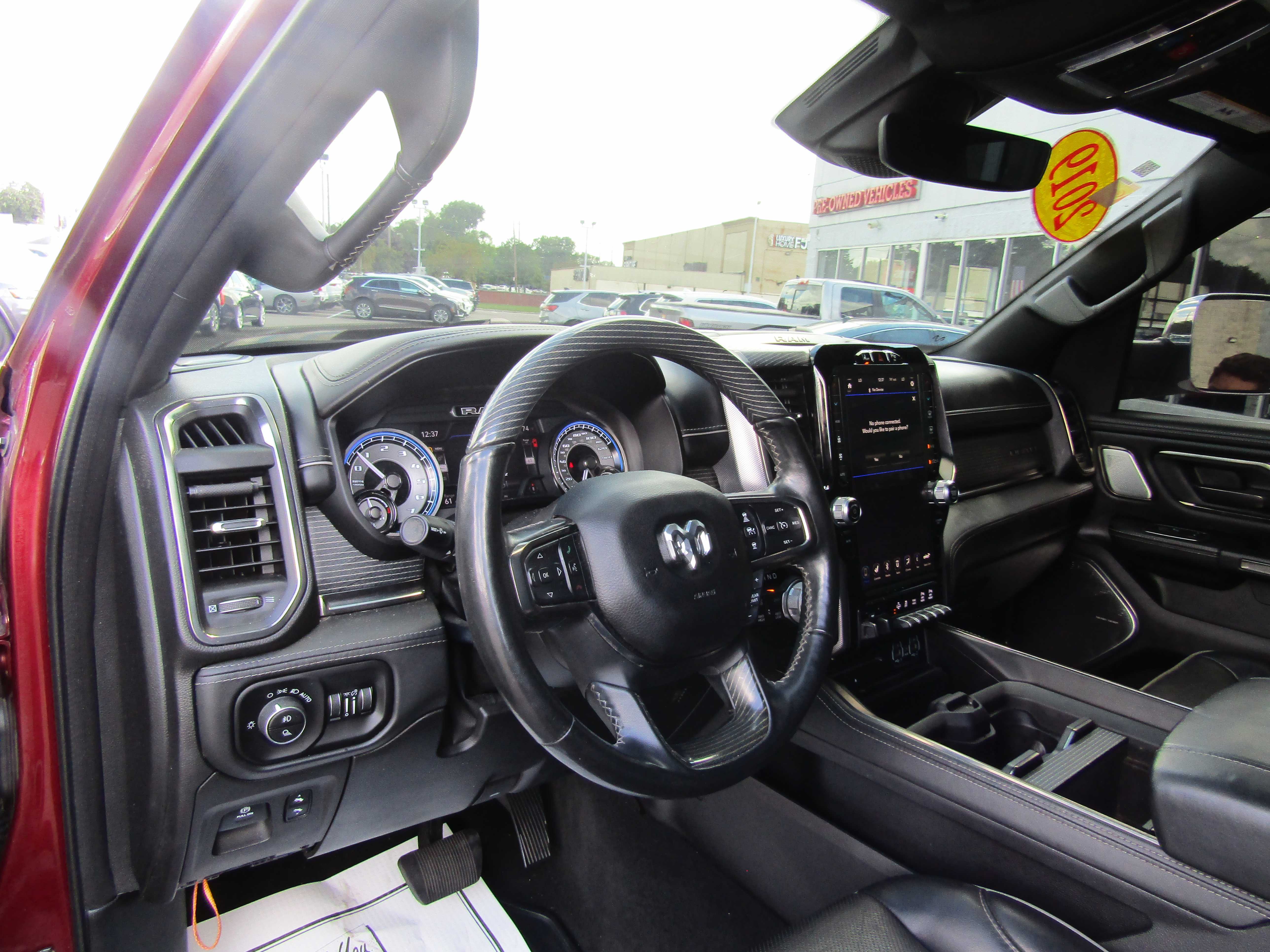 BURGUNDY, 2019 RAM 1500 CREW CAB Thumnail Image 8
