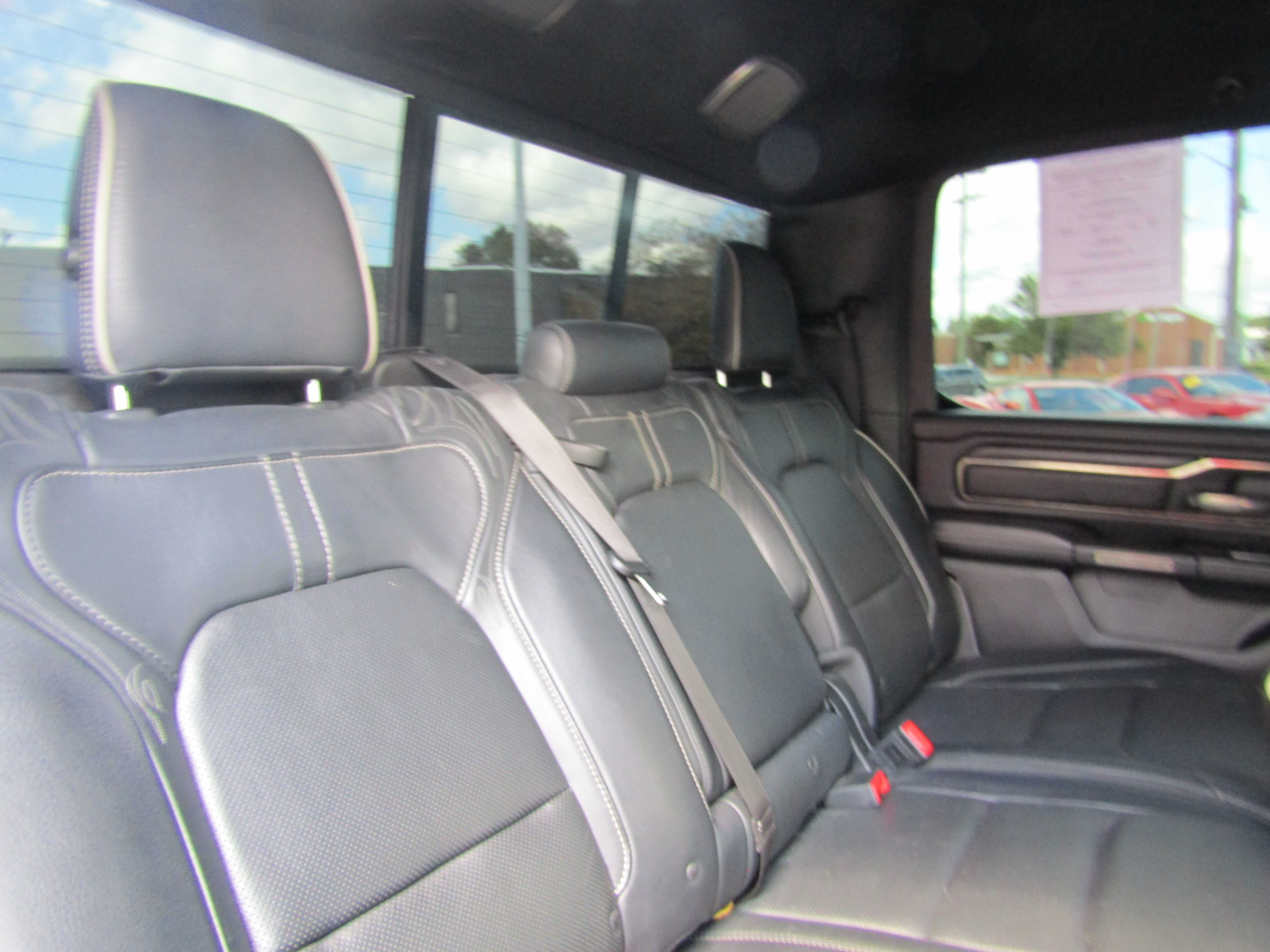 BURGUNDY, 2019 RAM 1500 CREW CAB Thumnail Image 13