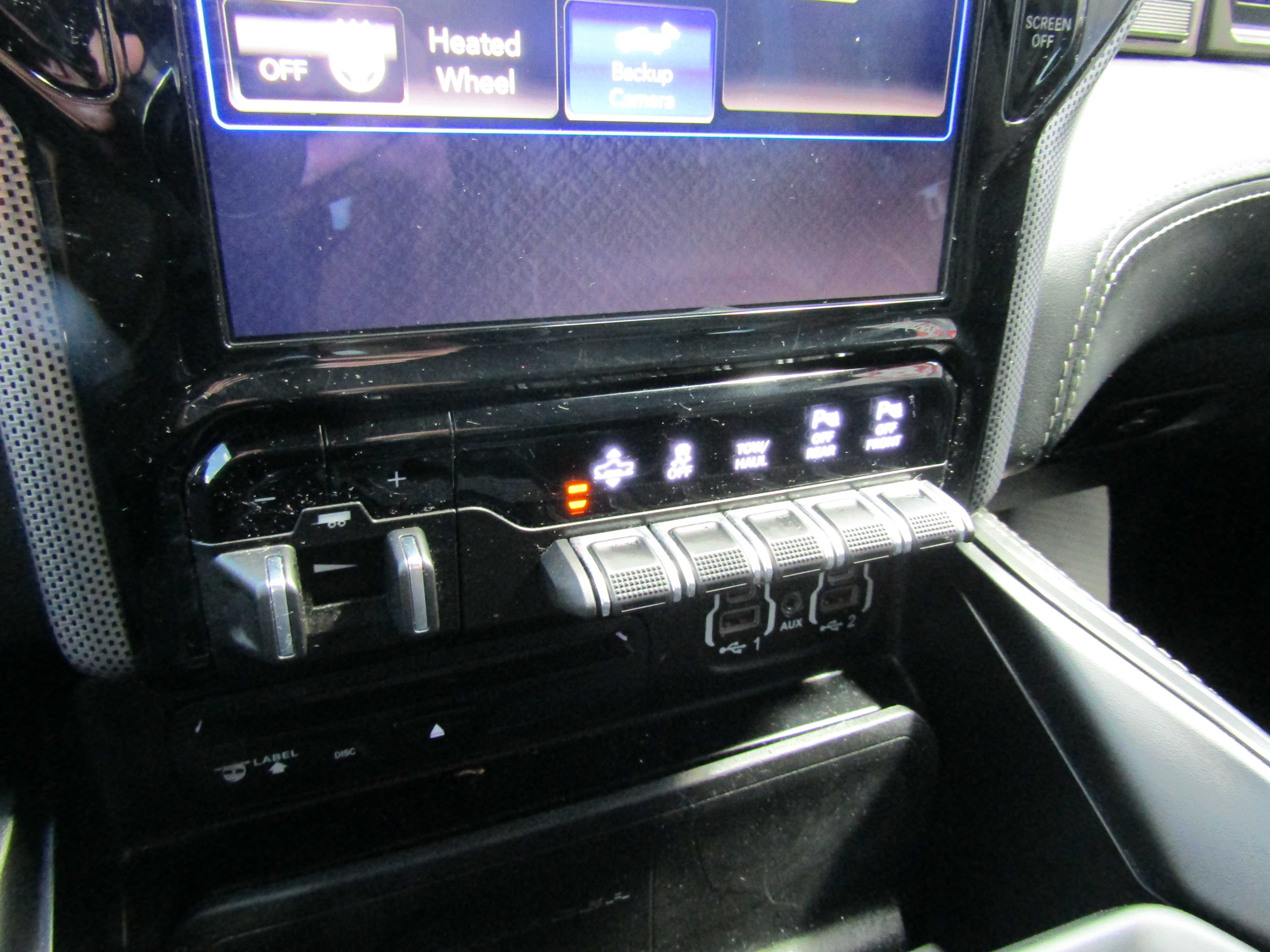 BURGUNDY, 2019 RAM 1500 CREW CAB Thumnail Image 18