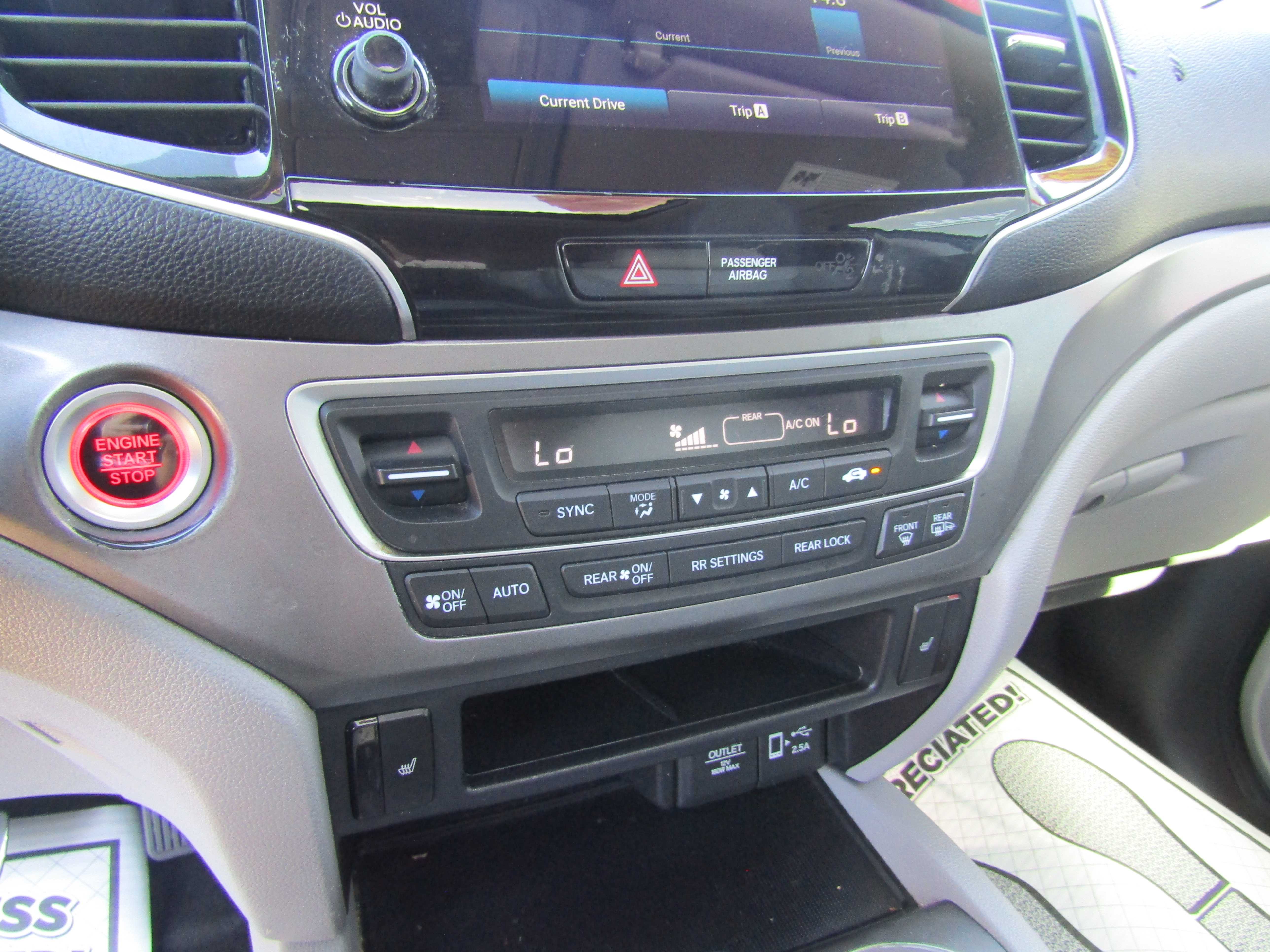 BLUE, 2019 HONDA PILOT Thumnail Image 16