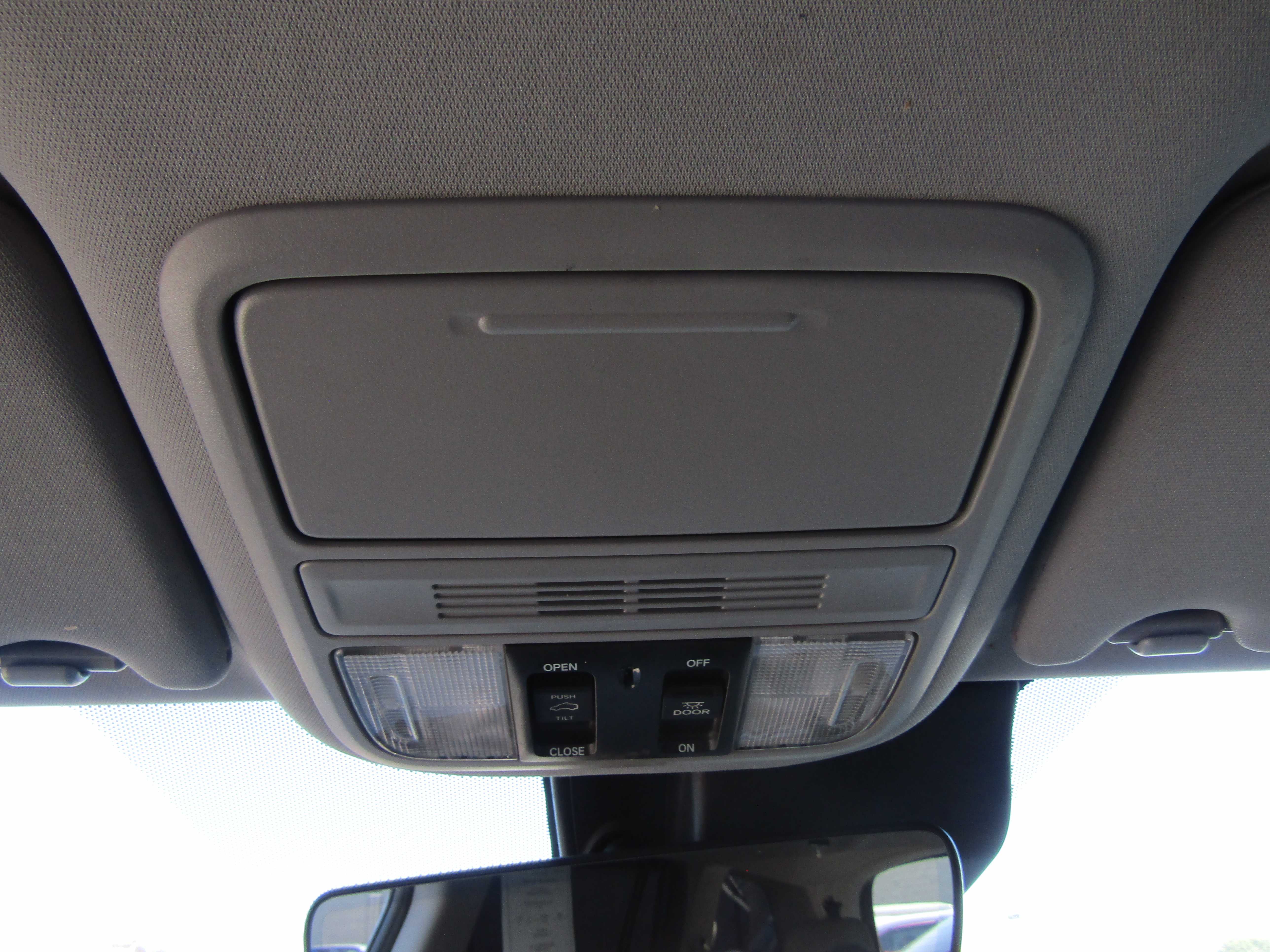 BLUE, 2019 HONDA PILOT Thumnail Image 19