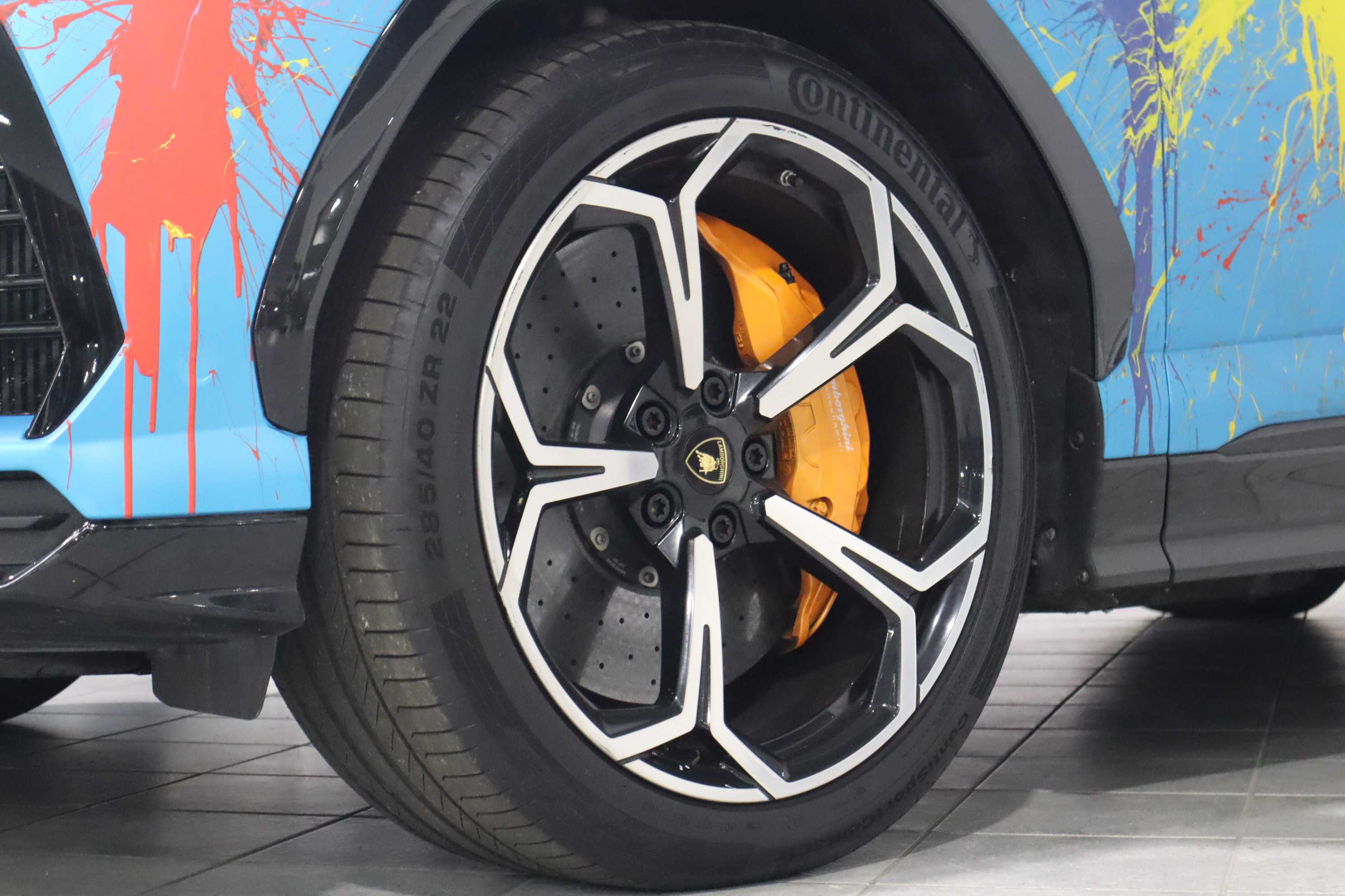 BLUE, 2019 LAMBORGHINI URUS Thumnail Image 8