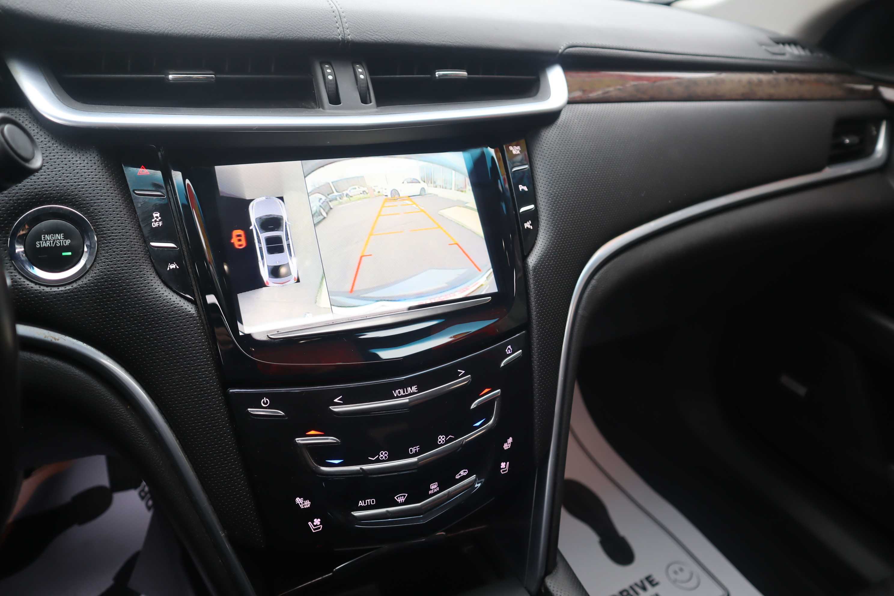 BLUE, 2016 CADILLAC XTS Thumnail Image 8