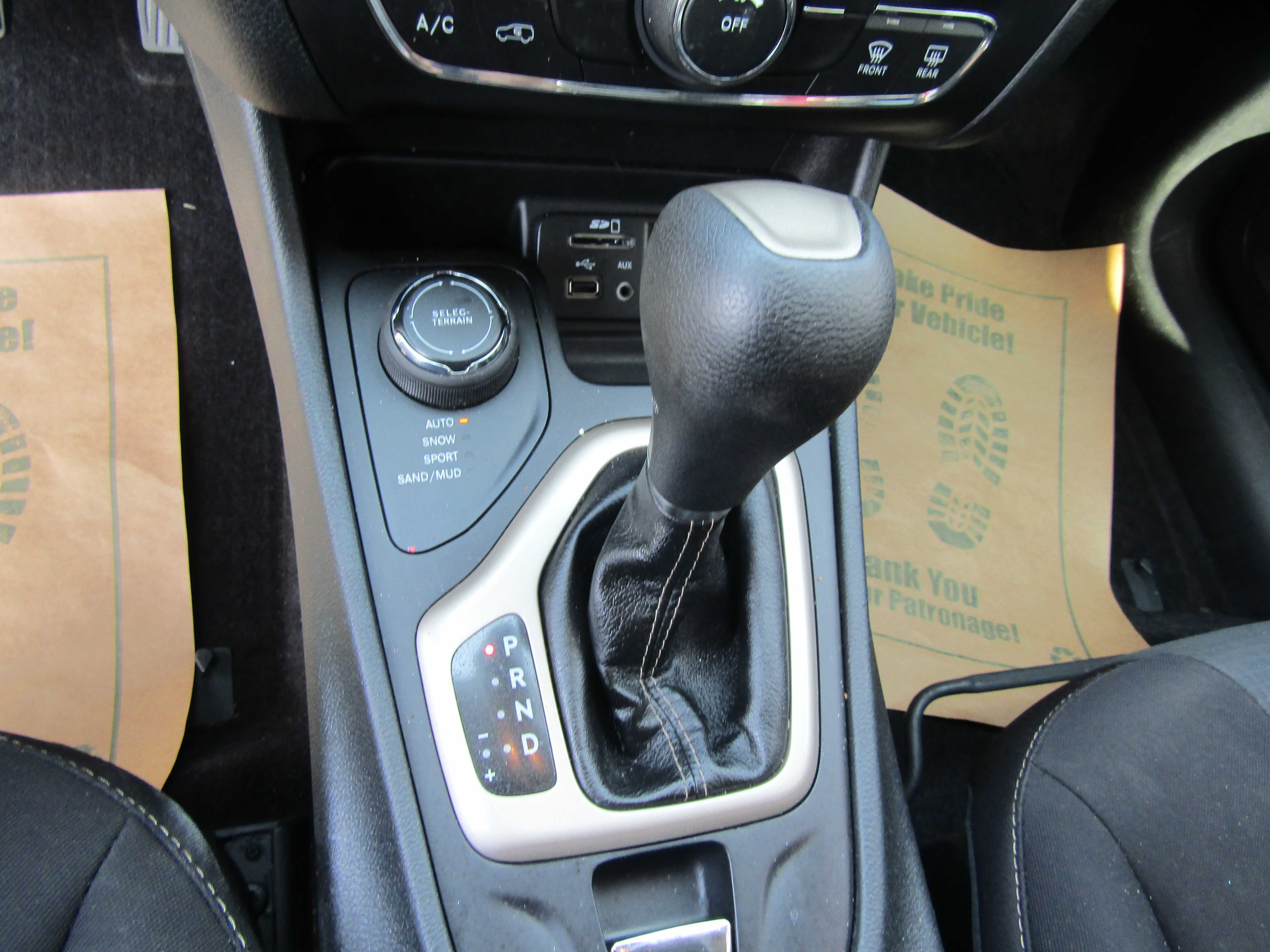 BLACK, 2017 JEEP CHEROKEE Thumnail Image 18