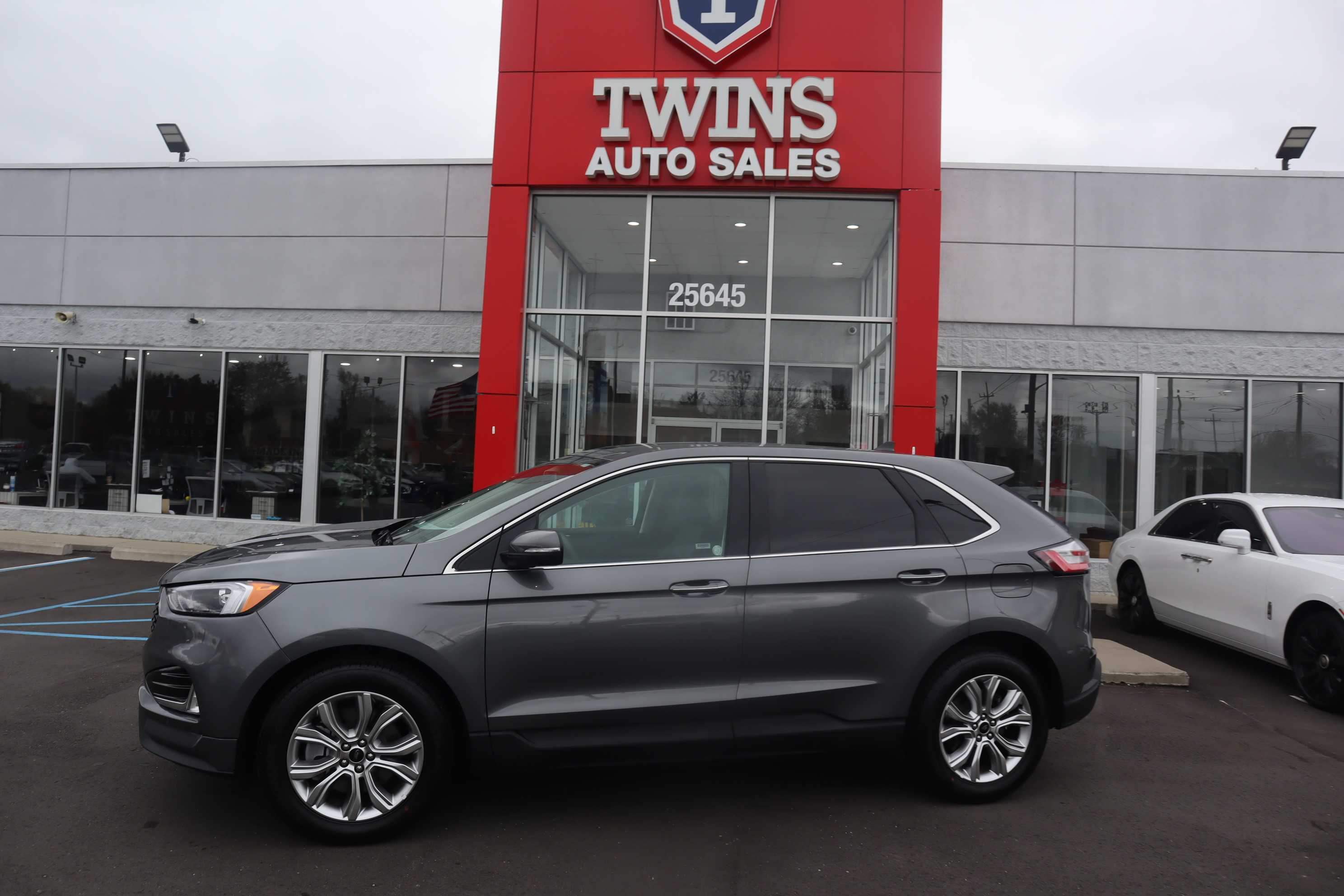 GRAY, 2024 FORD EDGE Thumnail Image 2