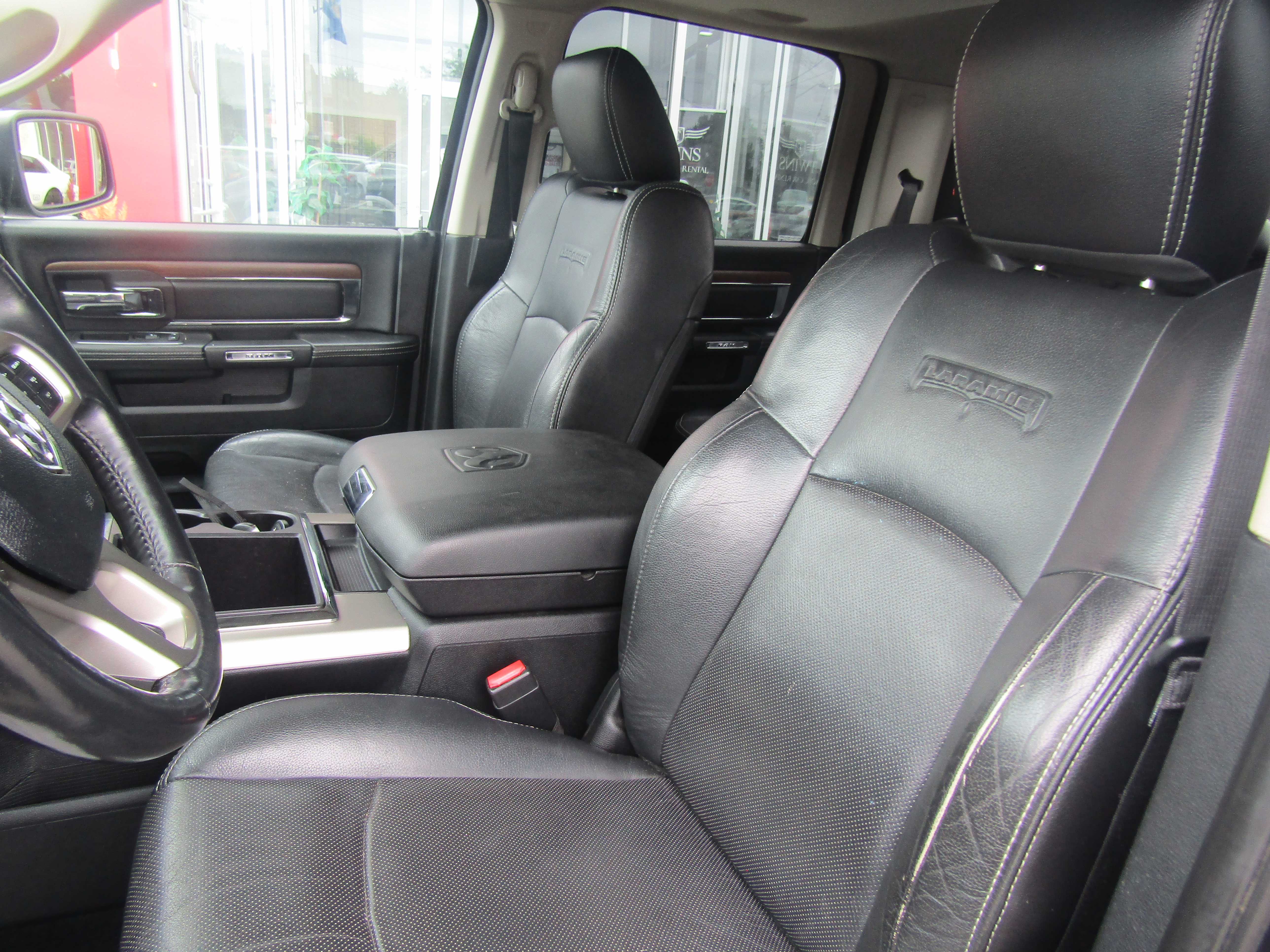 GRAY, 2015 RAM 1500 CREW CAB Thumnail Image 9