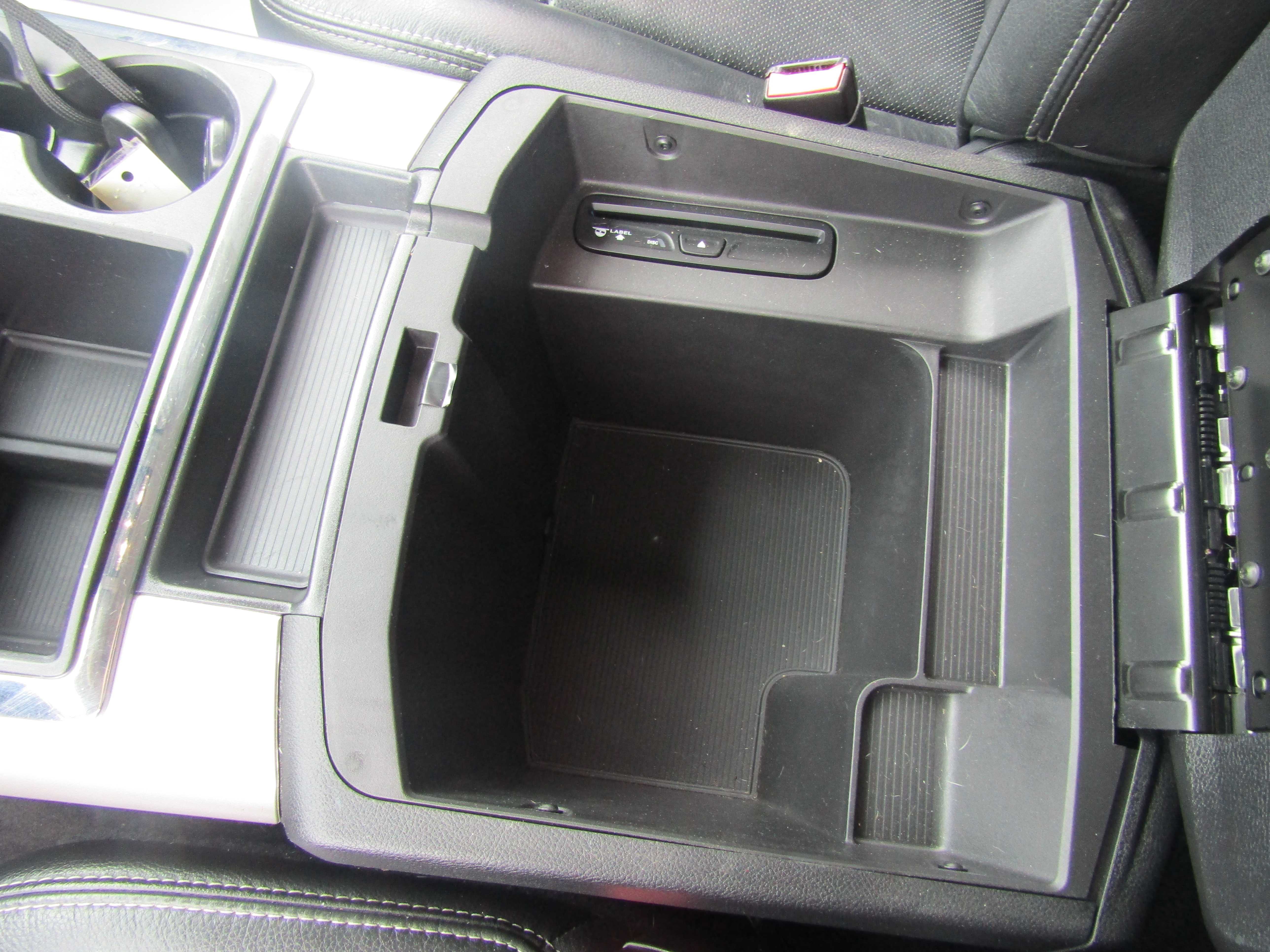 GRAY, 2015 RAM 1500 CREW CAB Thumnail Image 17