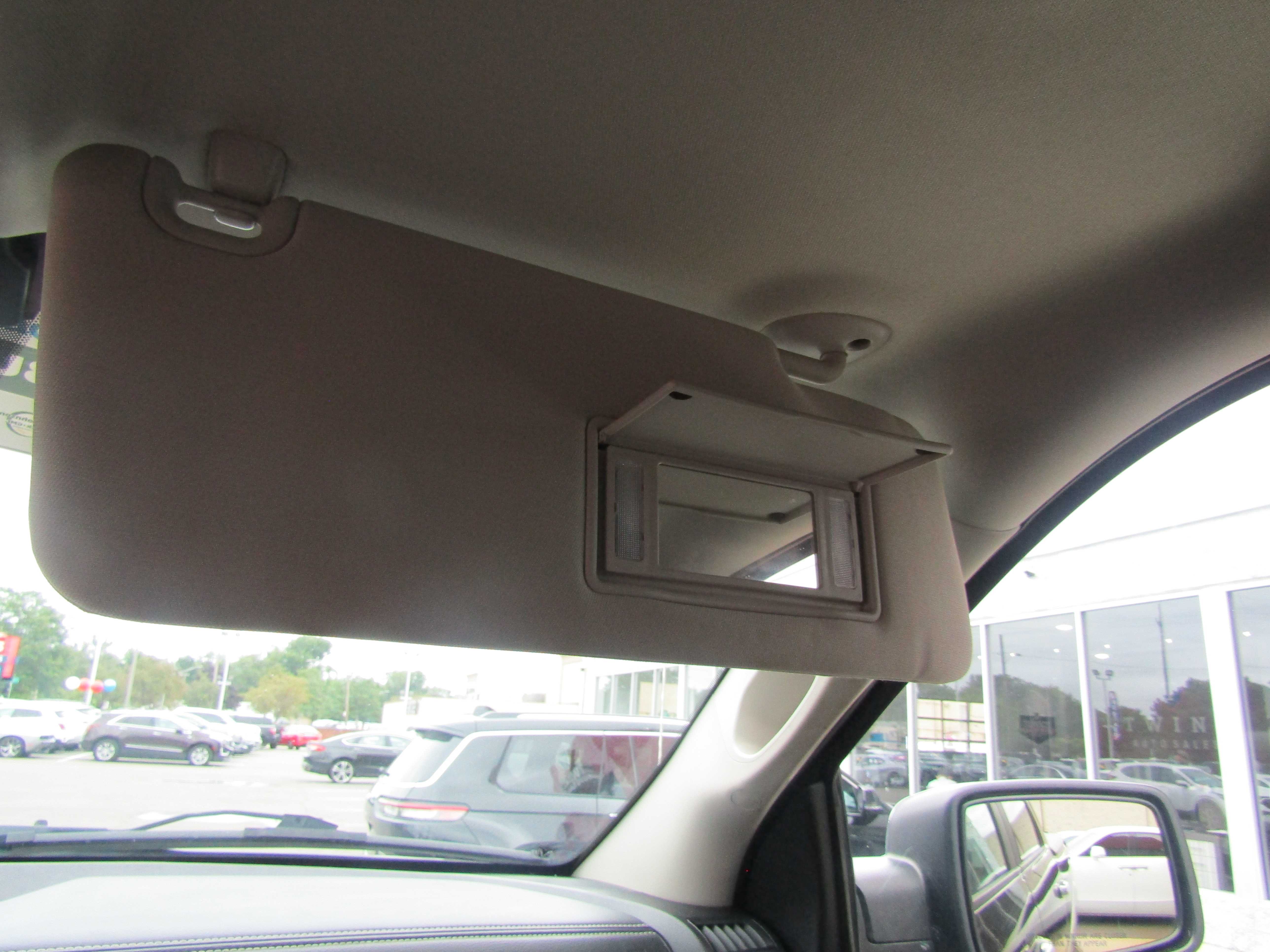 GRAY, 2015 RAM 1500 CREW CAB Thumnail Image 21
